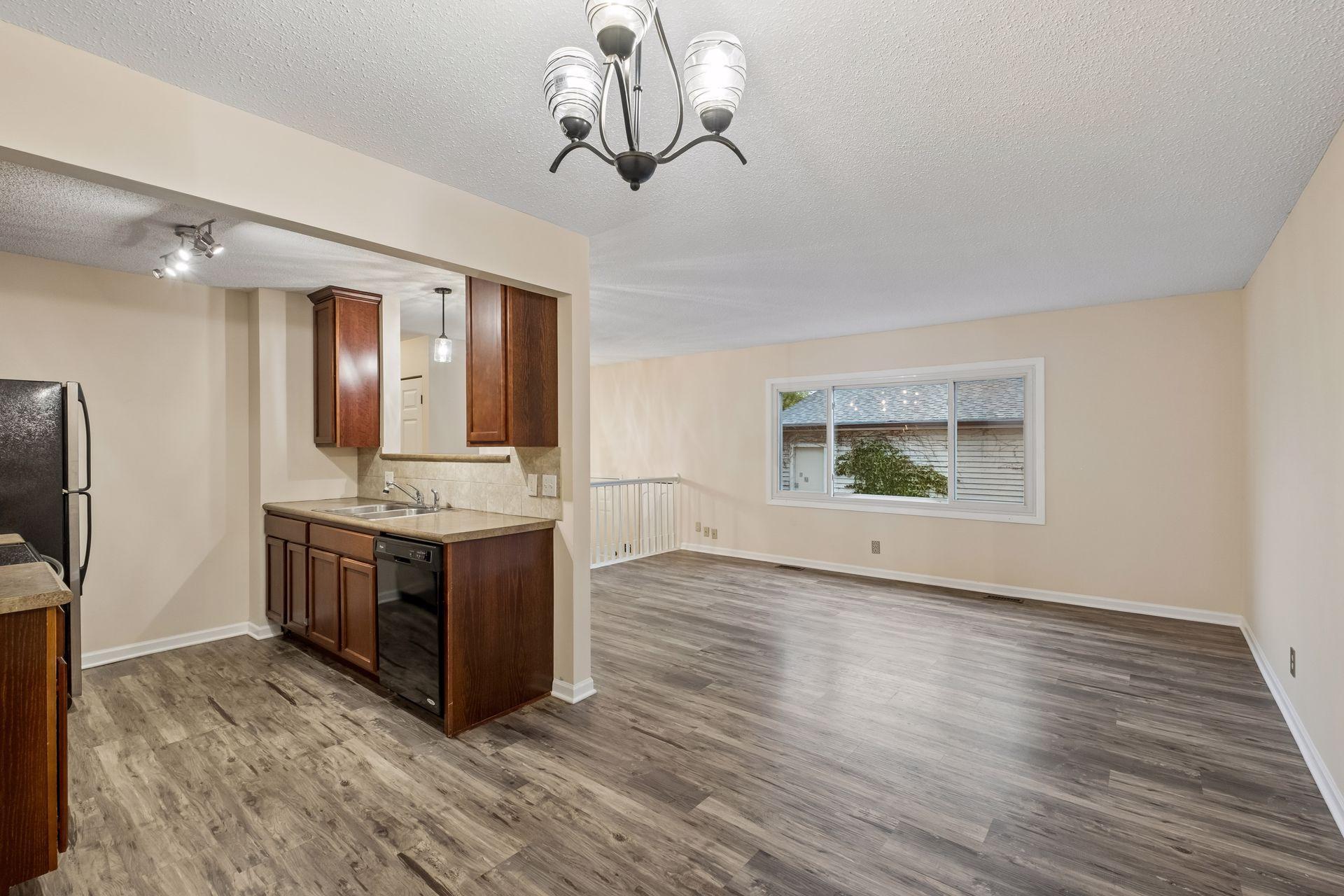 View of Residential at 1498 Woodview Avenue, Eagan MN 55122, Eagan (23 of 65) - Mike Wilen | Minnesota Team Real Estate