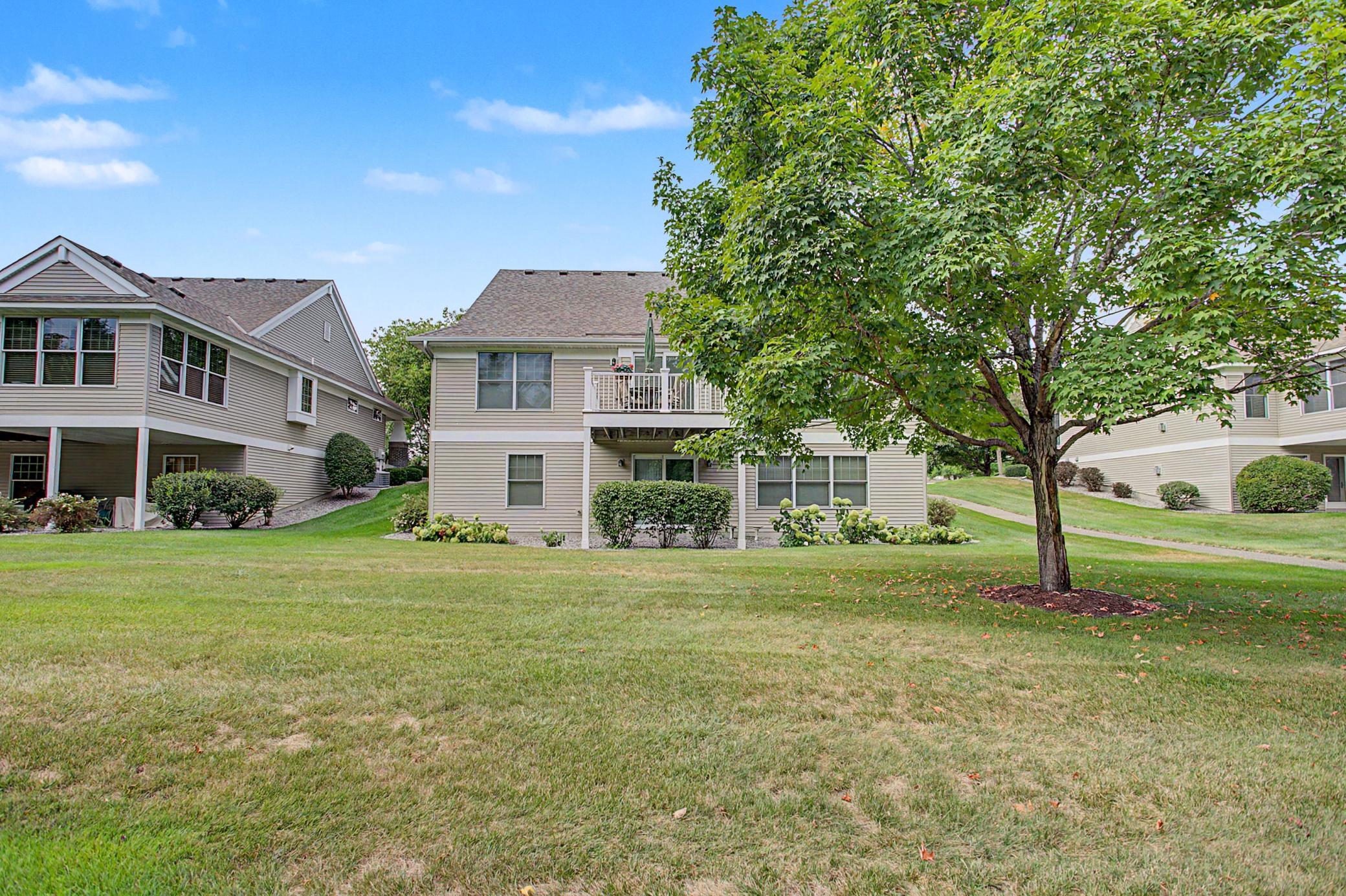 View of Residential at 9753 Wedgewood Circle, Woodbury MN 55125, Woodbury (7 of 52) - Mike Wilen | Minnesota Team Real Estate
