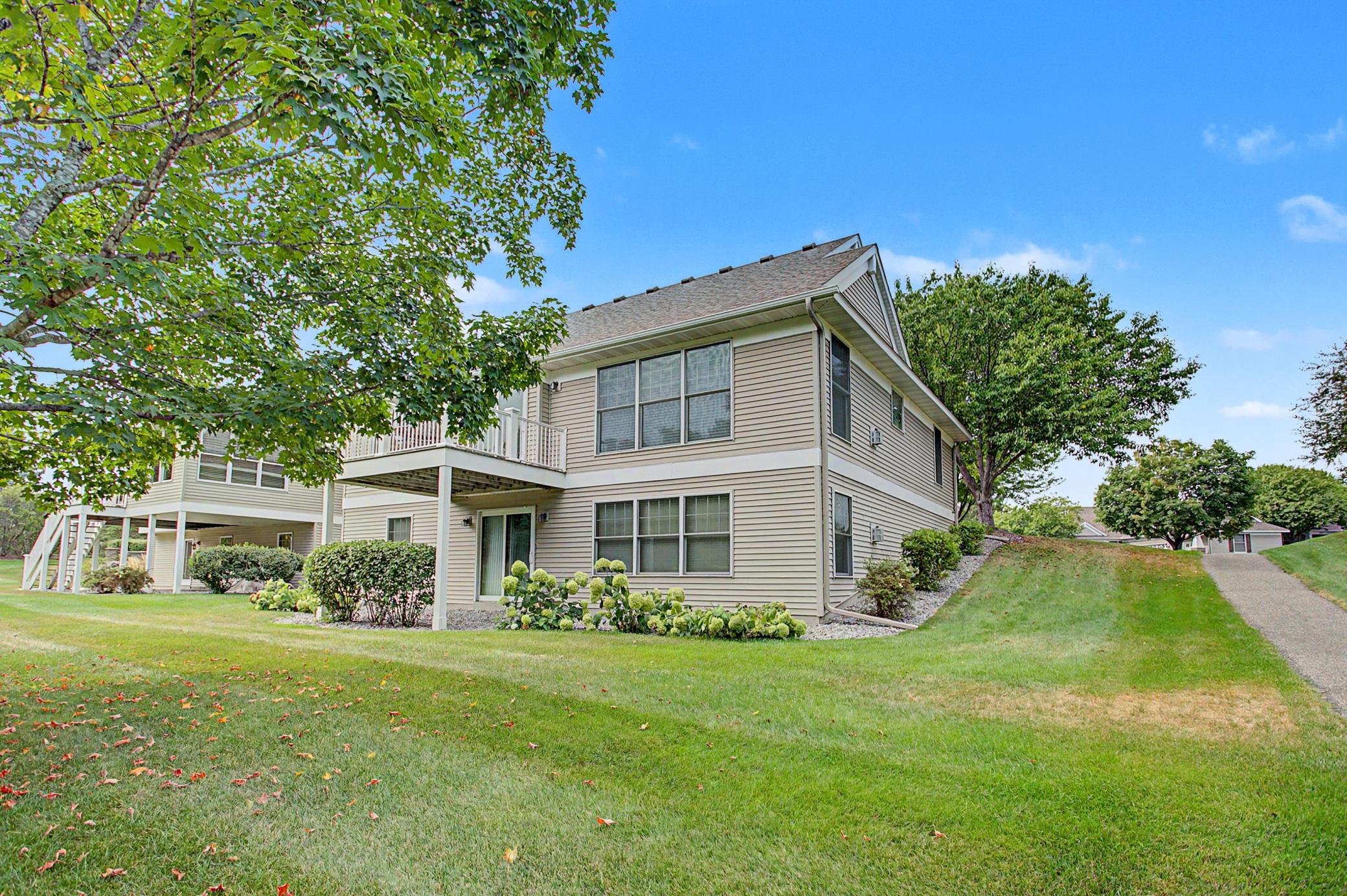 View of Residential at 9753 Wedgewood Circle, Woodbury MN 55125, Woodbury (6 of 52) - Mike Wilen | Minnesota Team Real Estate
