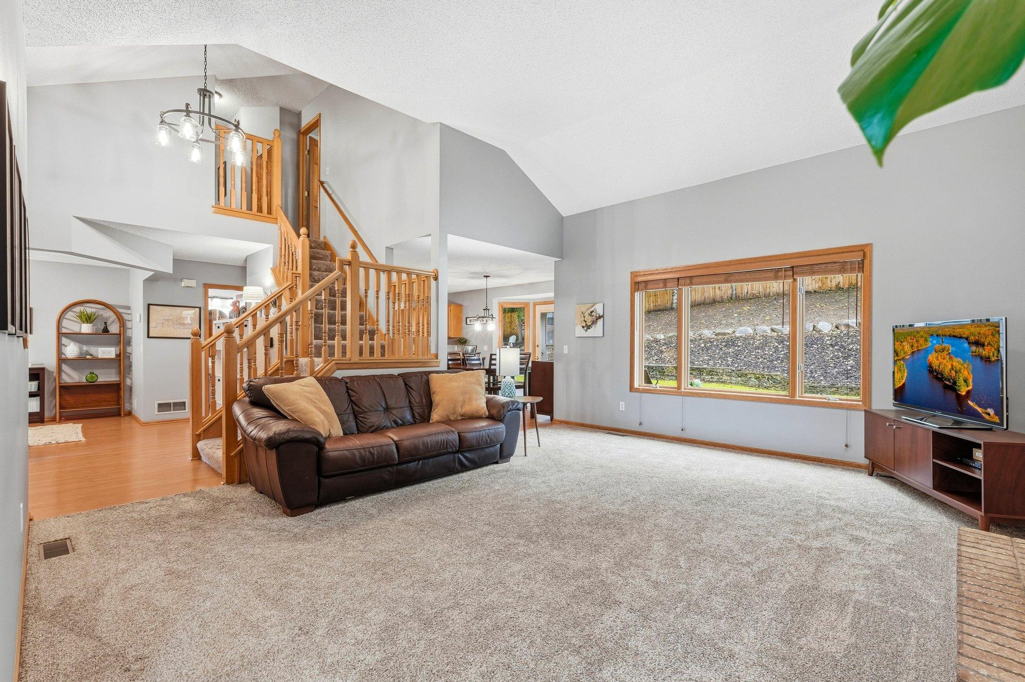 View of Residential at 524 Eastwood Court, Eagan MN 55123, Eagan (9 of 61) - Mike Wilen | Minnesota Team Real Estate