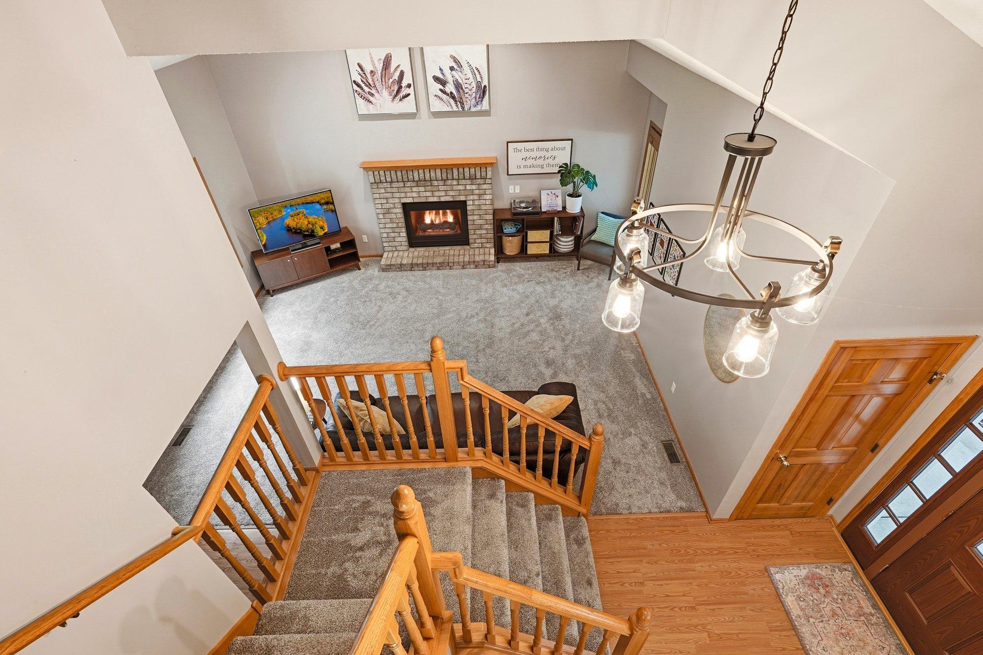 View of Residential at 524 Eastwood Court, Eagan MN 55123, Eagan (27 of 61) - Mike Wilen | Minnesota Team Real Estate
