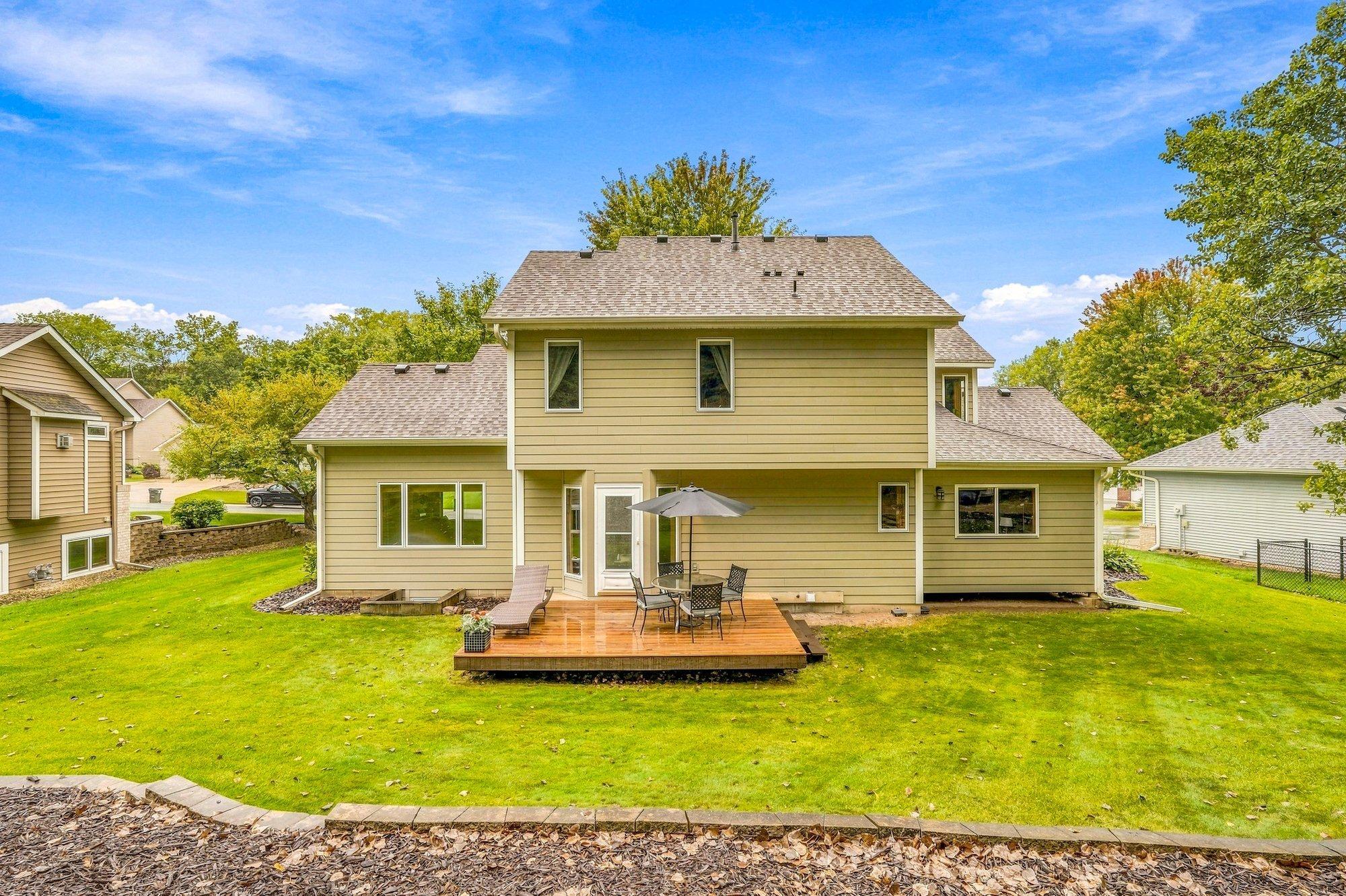 View of Residential at 524 Eastwood Court, Eagan MN 55123, Eagan (55 of 61) - Mike Wilen | Minnesota Team Real Estate