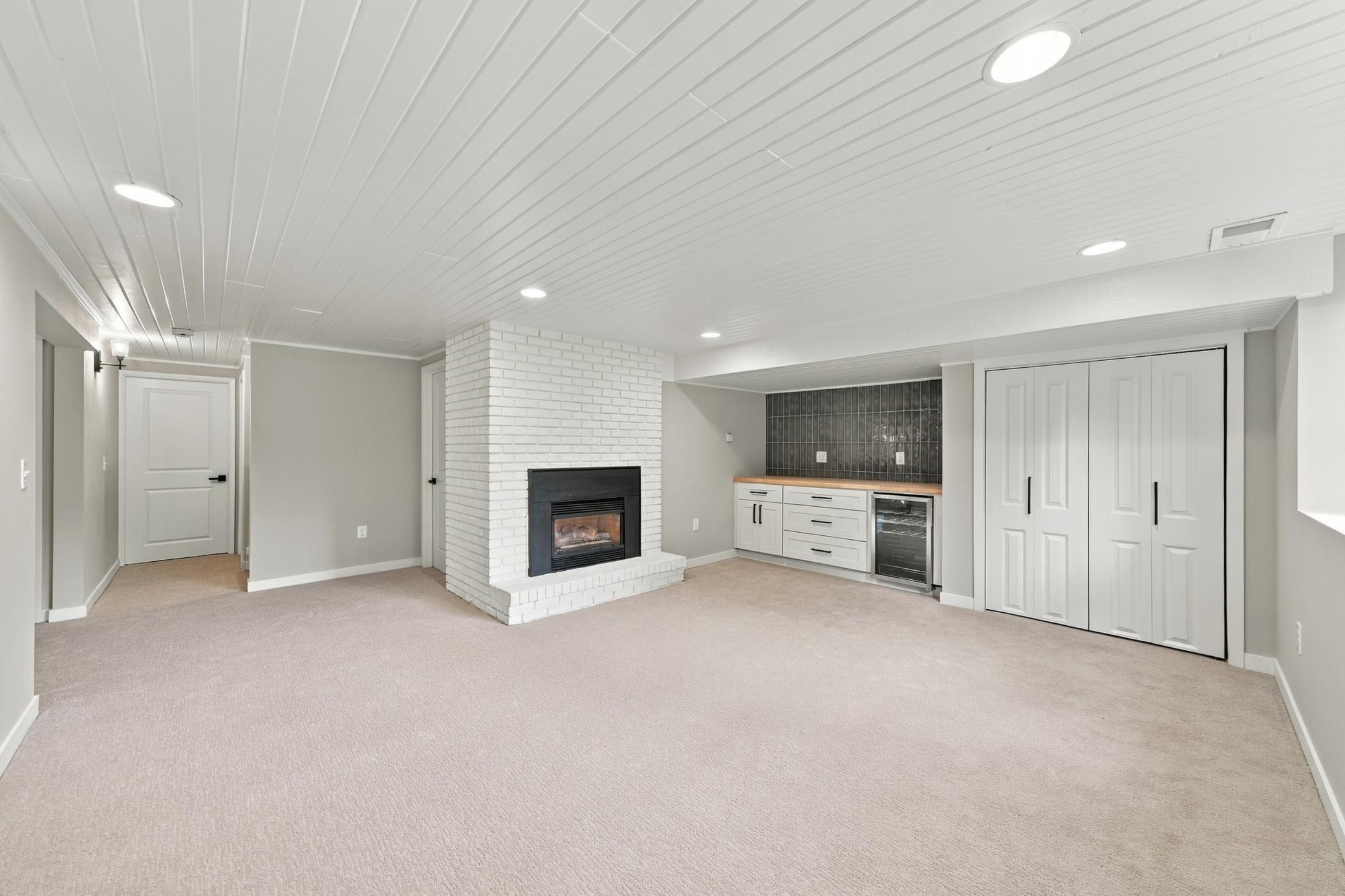 View of Residential at 16724 Blenheim Way, Minnetonka MN 55345, Minnetonka (56 of 92) - Mike Wilen | Minnesota Team Real Estate