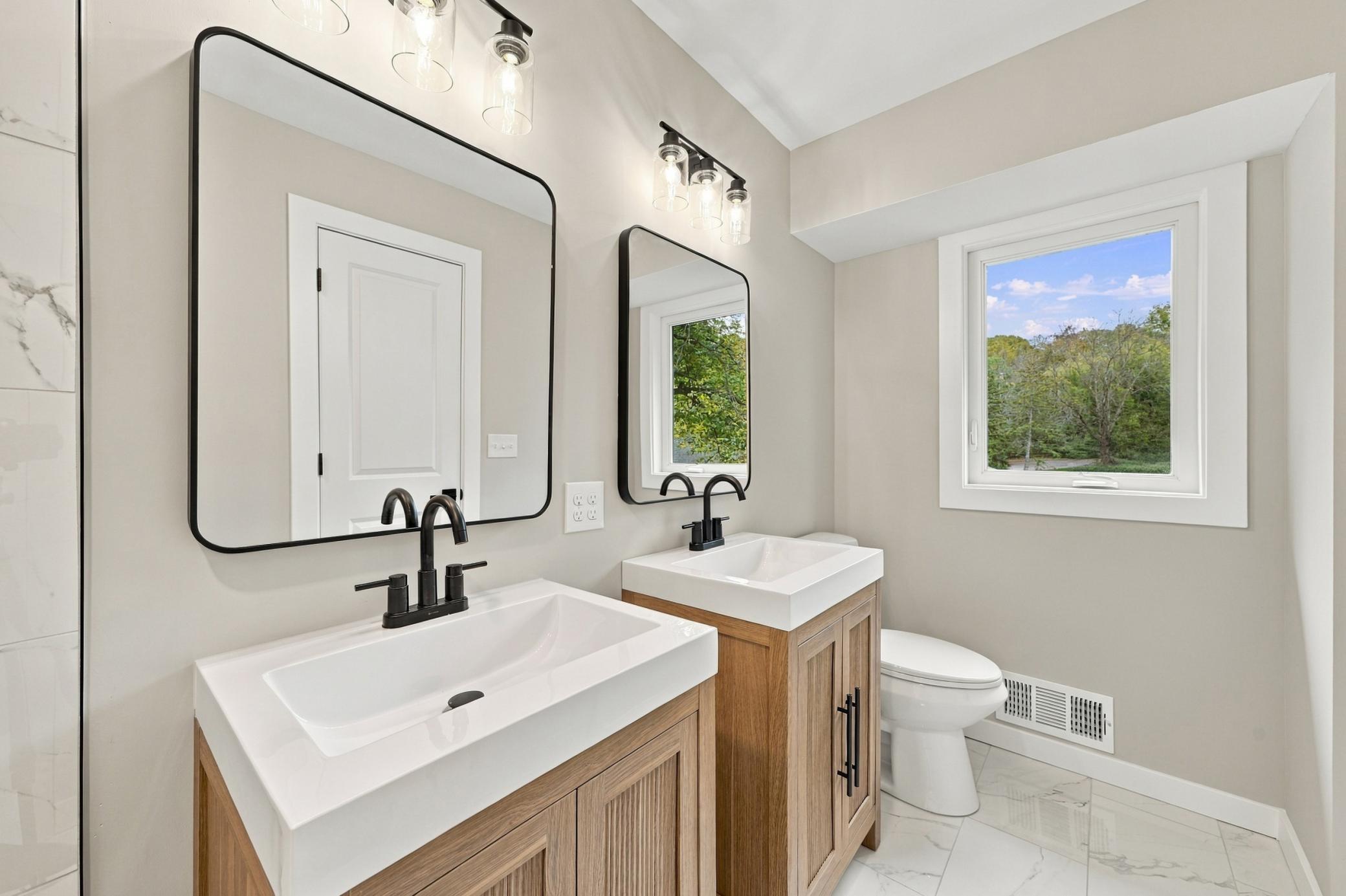 View of Residential at 16724 Blenheim Way, Minnetonka MN 55345, Minnetonka (54 of 92) - Mike Wilen | Minnesota Team Real Estate