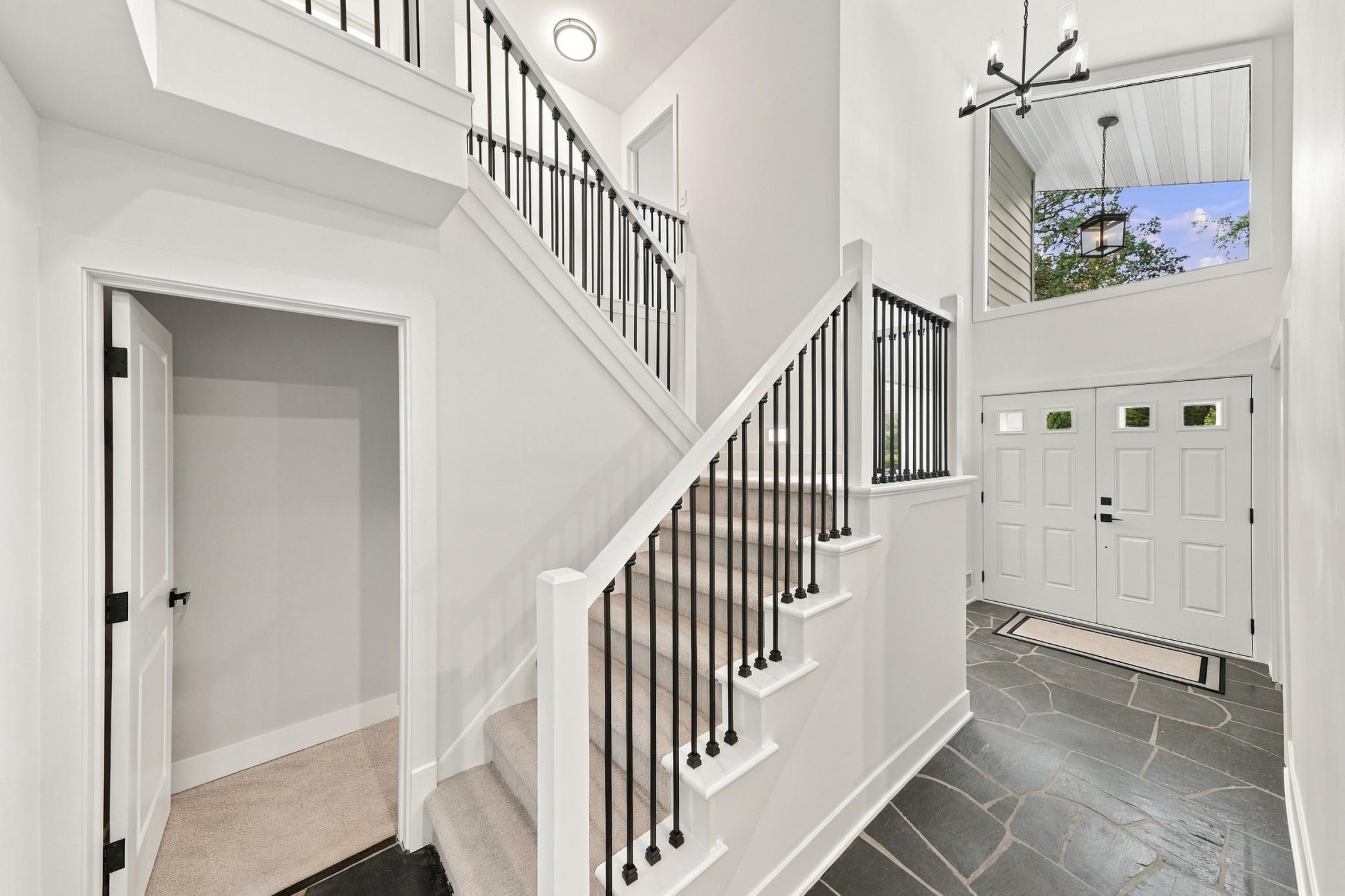 View of Residential at 16724 Blenheim Way, Minnetonka MN 55345, Minnetonka (34 of 92) - Mike Wilen | Minnesota Team Real Estate