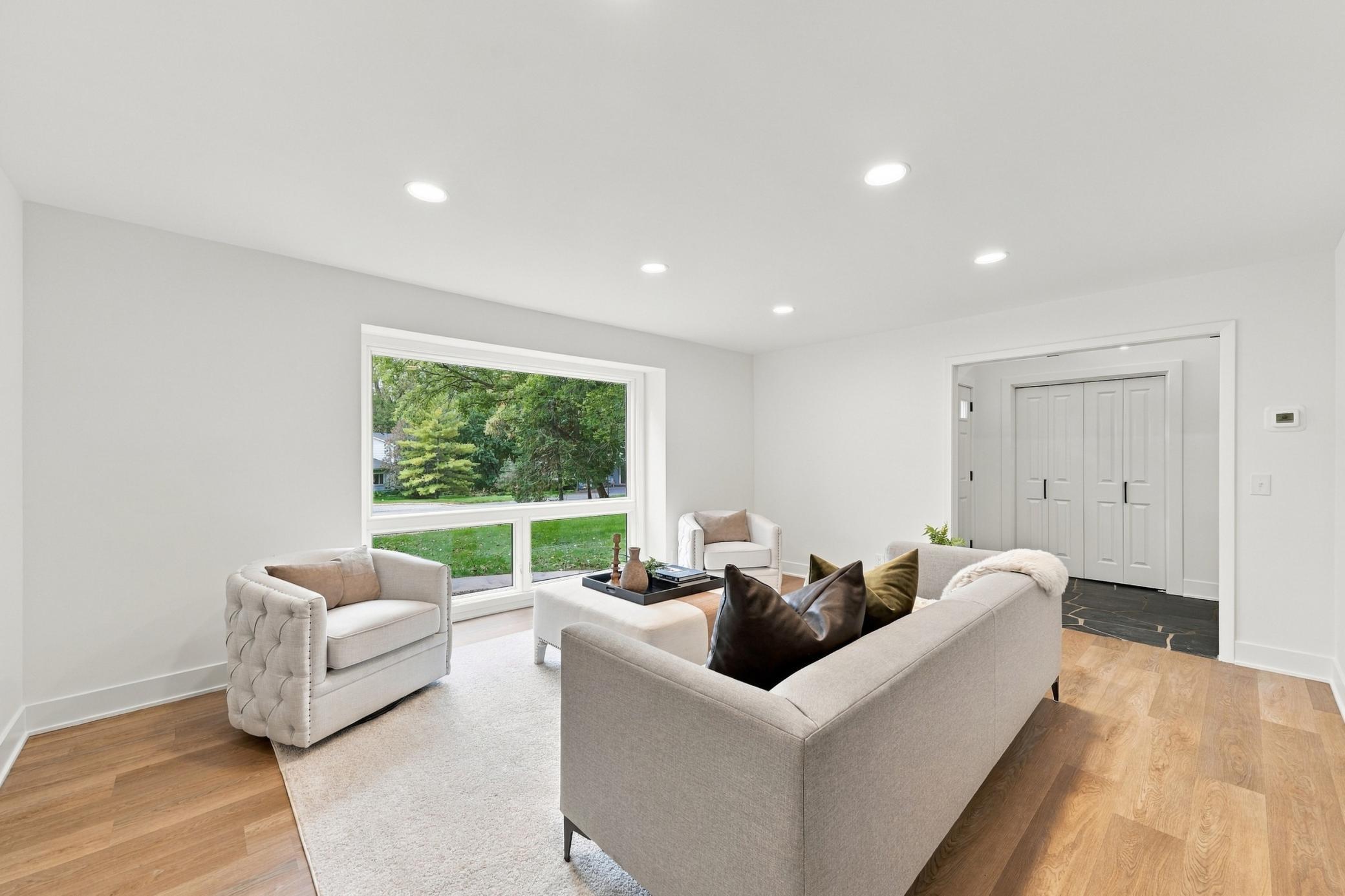 View of Residential at 16724 Blenheim Way, Minnetonka MN 55345, Minnetonka (17 of 92) - Mike Wilen | Minnesota Team Real Estate