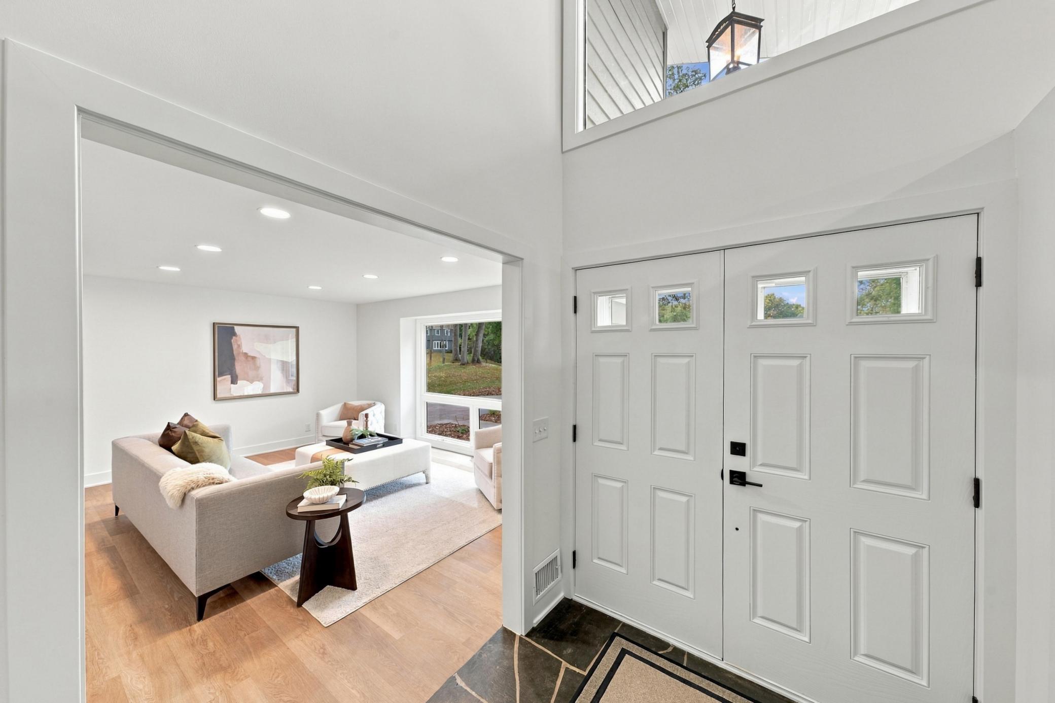 View of Residential at 16724 Blenheim Way, Minnetonka MN 55345, Minnetonka (14 of 92) - Mike Wilen | Minnesota Team Real Estate