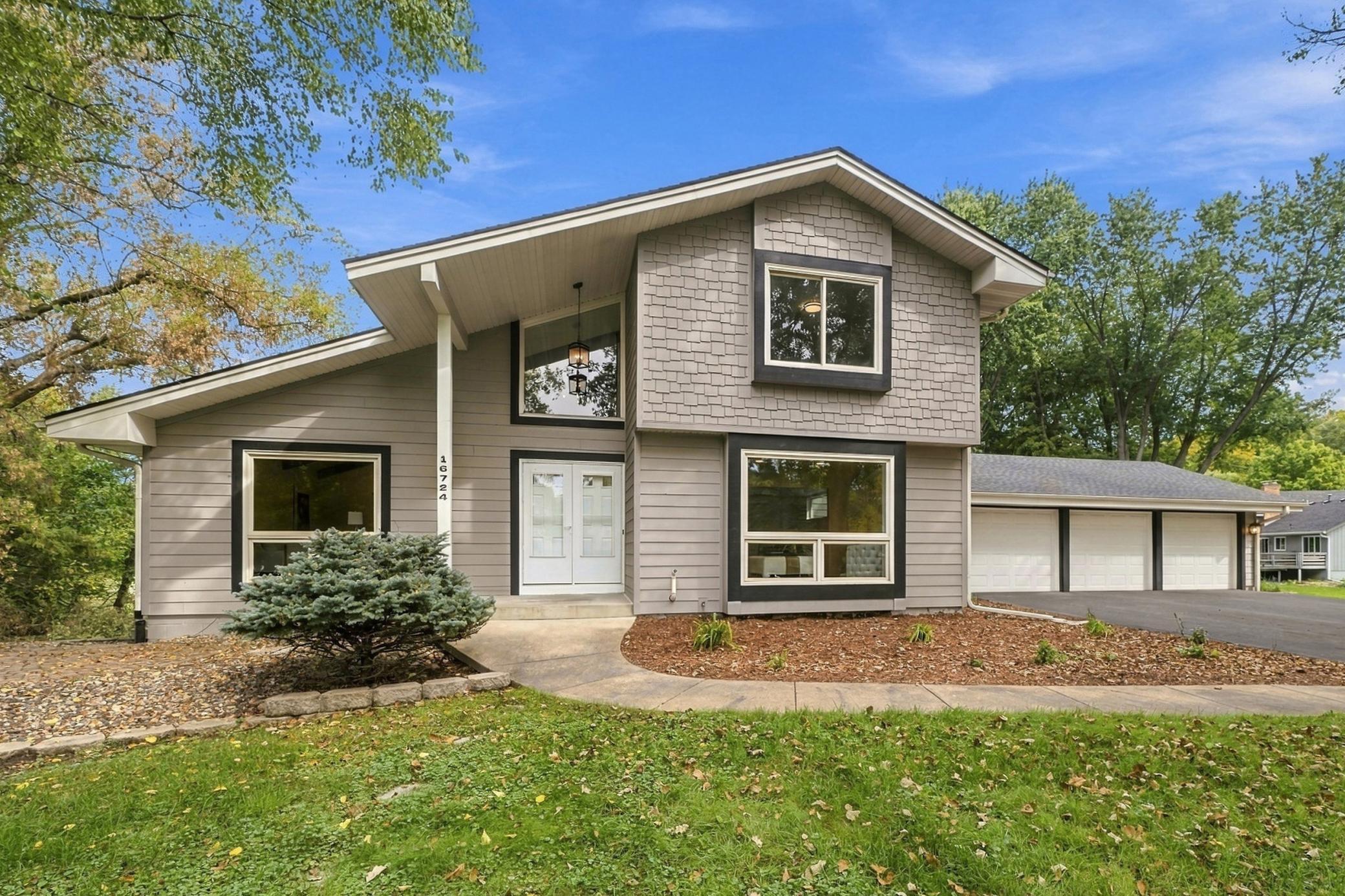 View of Single Family at 16724 Blenheim Way, Minnetonka - Mike Wilen | Minnesota Team Real Estate