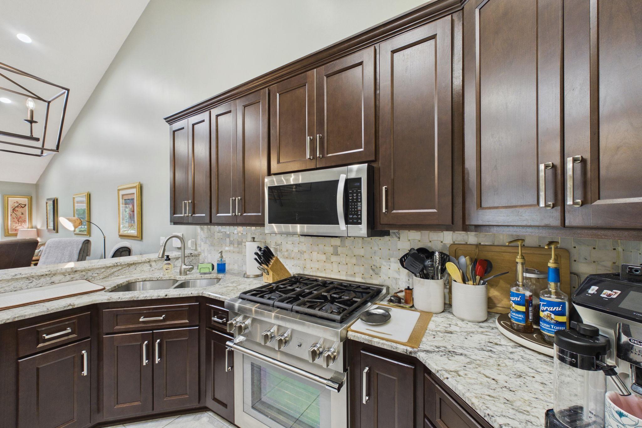 View of Residential at 4201 93rd Avenue, Brooklyn Park MN 55443, Brooklyn Park (3 of 42) - Mike Wilen | Minnesota Team Real Estate