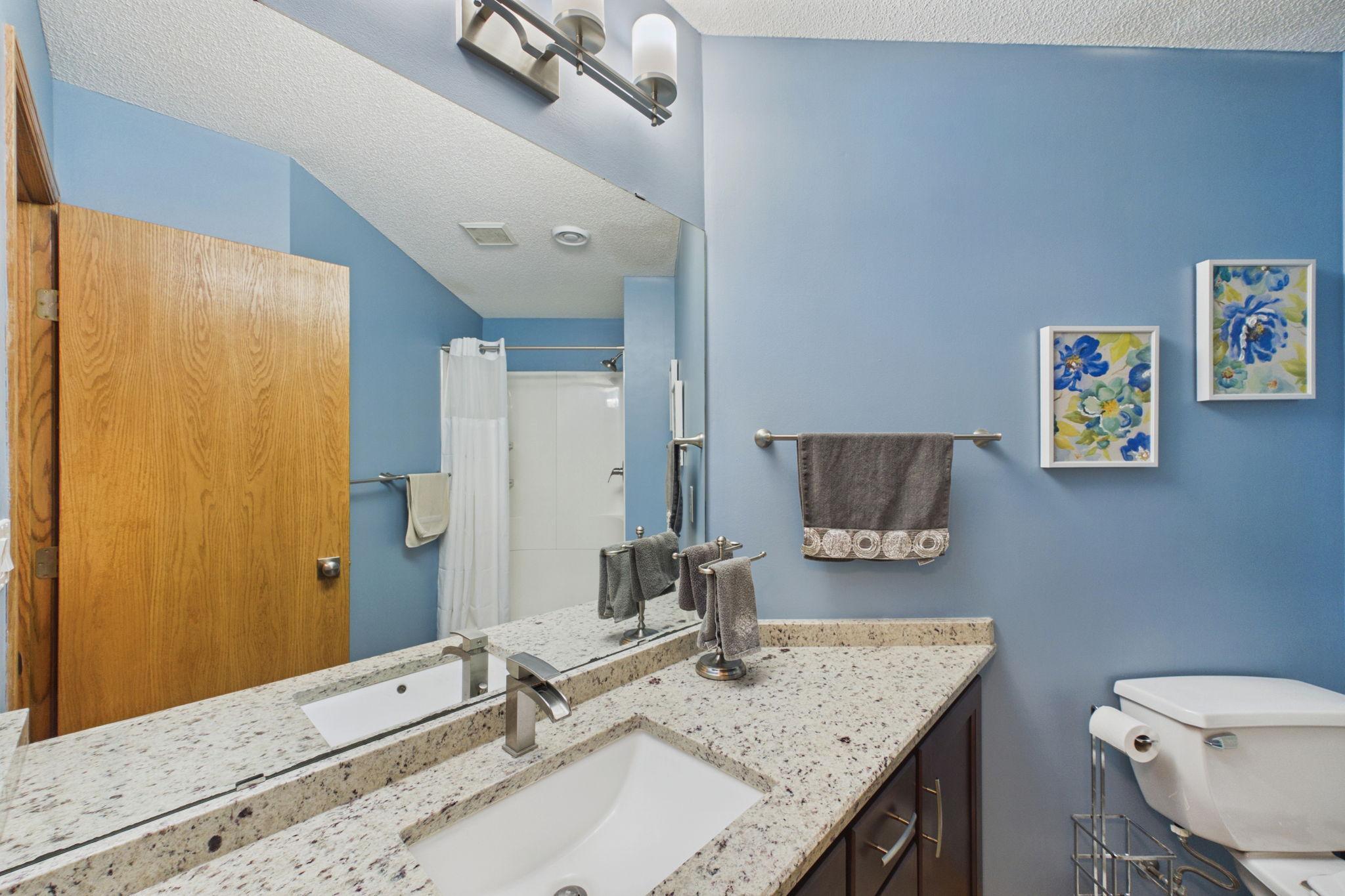 View of Residential at 4201 93rd Avenue, Brooklyn Park MN 55443, Brooklyn Park (23 of 42) - Mike Wilen | Minnesota Team Real Estate