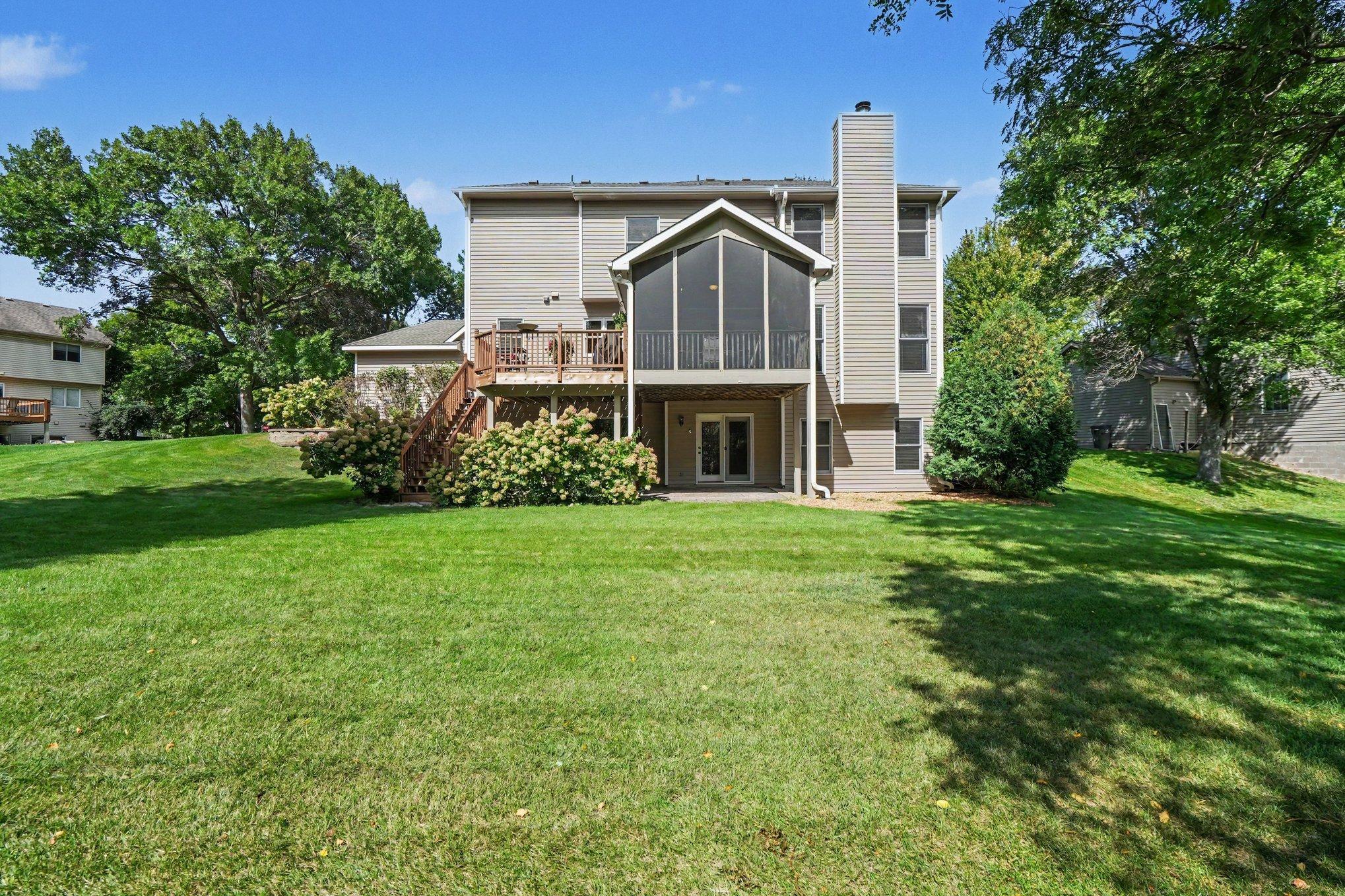 View of Residential at 17207 Trenton Lane, Eden Prairie MN 55347, Eden Prairie (36 of 45) - Mike Wilen | Minnesota Team Real Estate