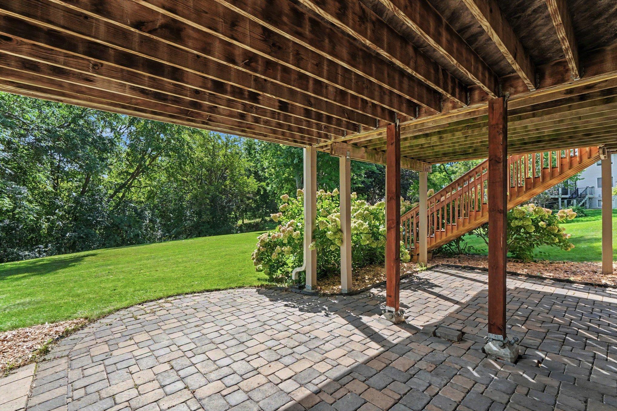 View of Residential at 17207 Trenton Lane, Eden Prairie MN 55347, Eden Prairie (34 of 45) - Mike Wilen | Minnesota Team Real Estate