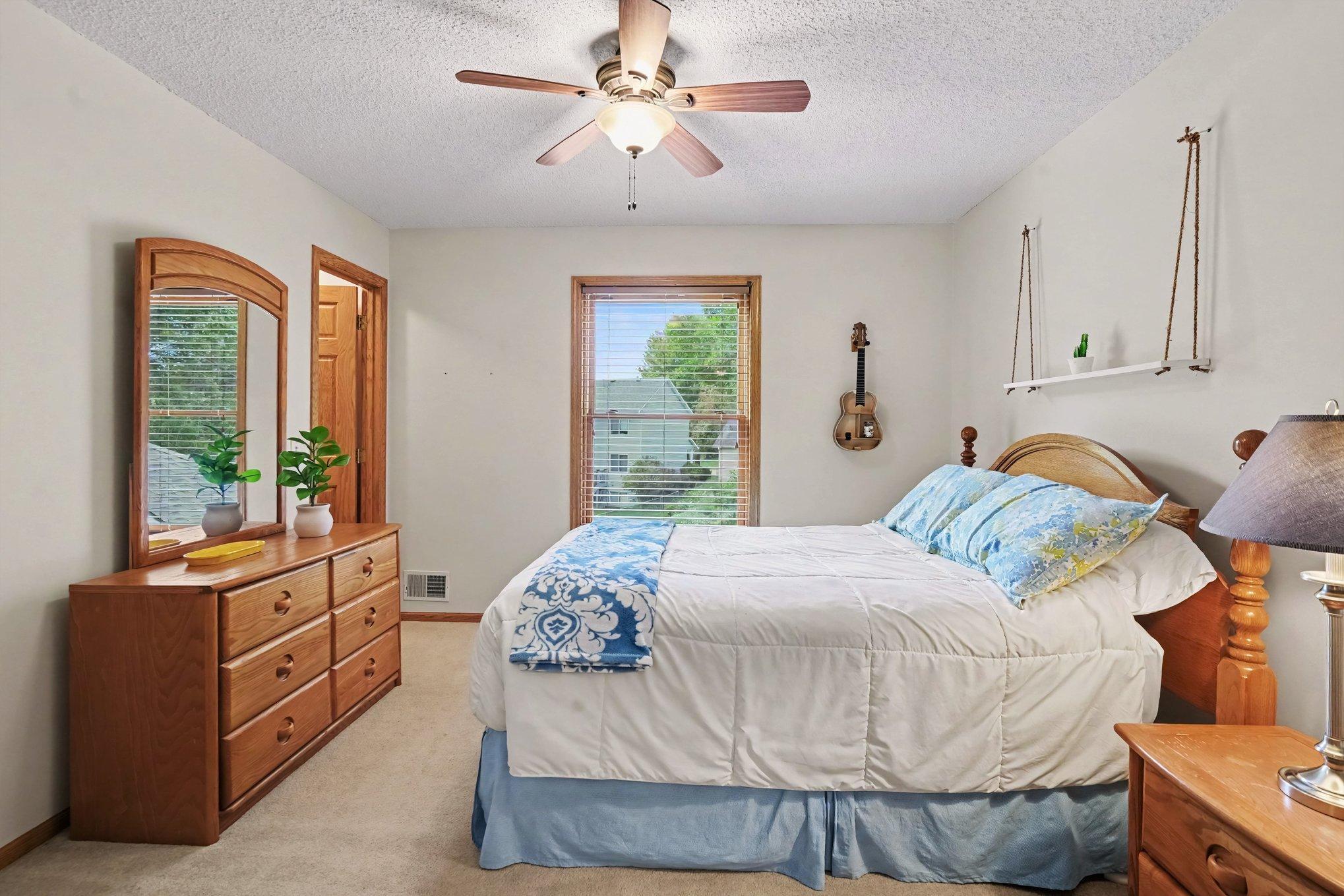 View of Residential at 17207 Trenton Lane, Eden Prairie MN 55347, Eden Prairie (23 of 45) - Mike Wilen | Minnesota Team Real Estate