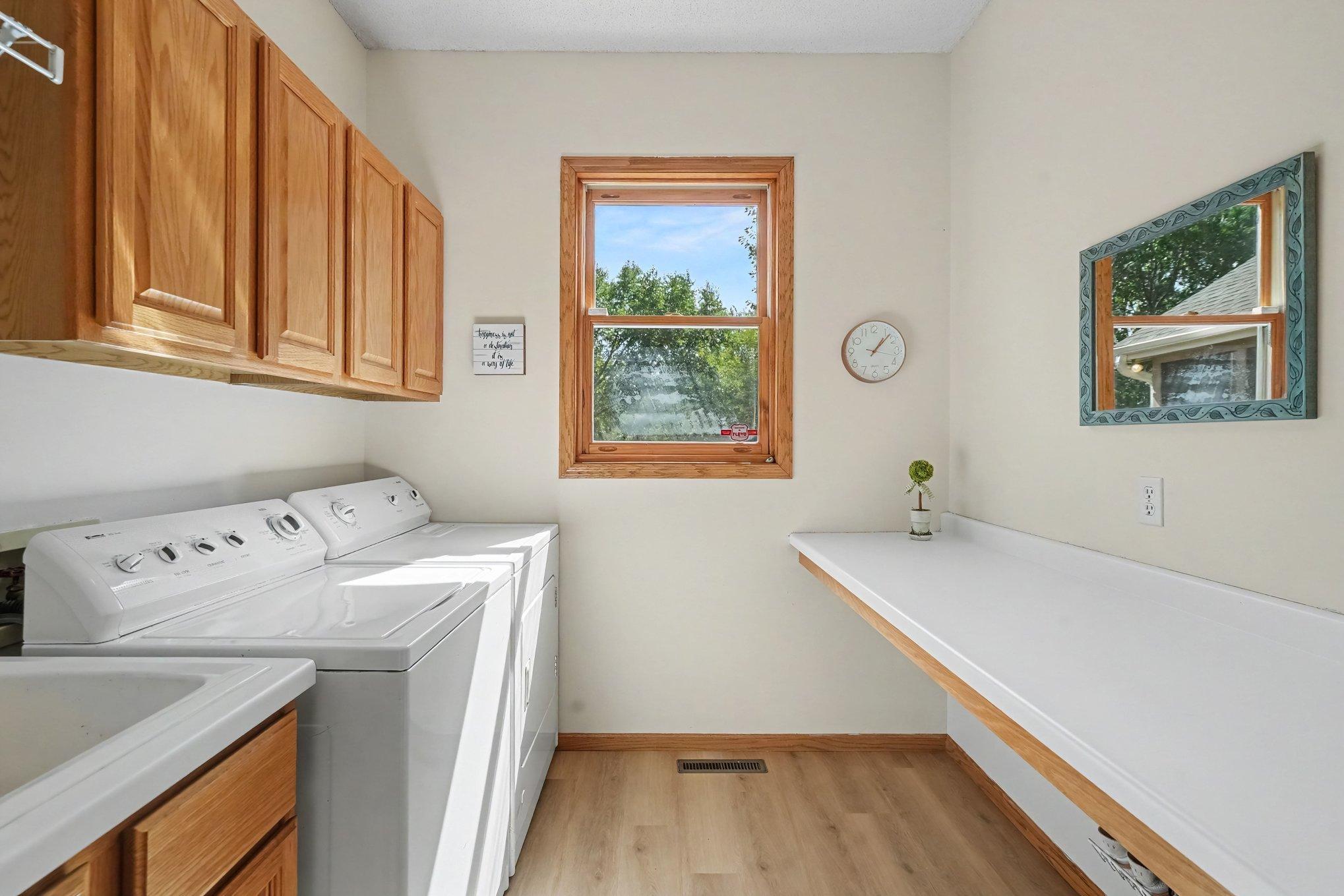 View of Residential at 17207 Trenton Lane, Eden Prairie MN 55347, Eden Prairie (15 of 45) - Mike Wilen | Minnesota Team Real Estate