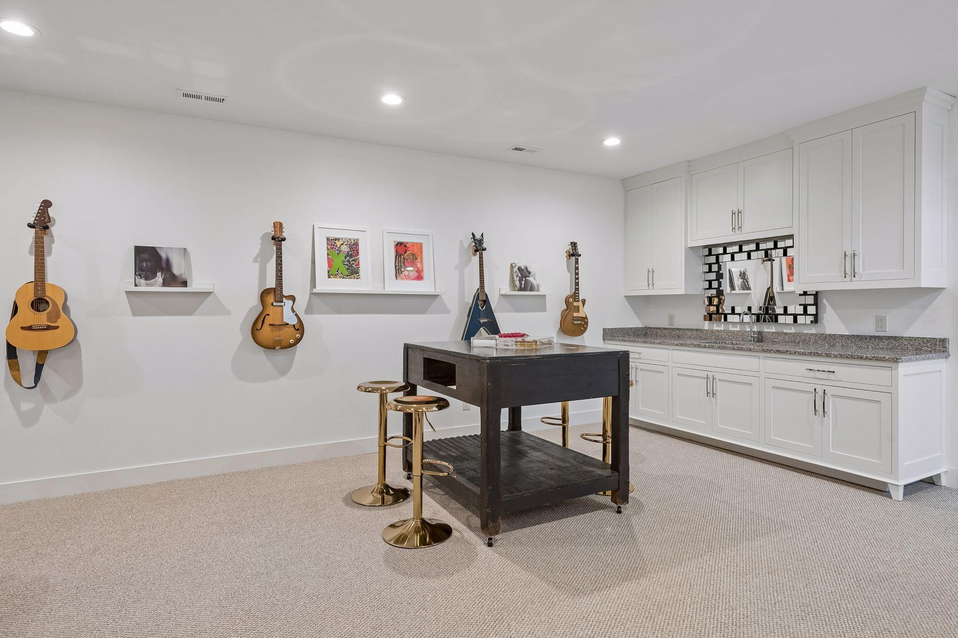 View of Residential at 5044 Washburn Avenue, Minneapolis MN 55410, Minneapolis (34 of 41) - Mike Wilen | Minnesota Team Real Estate