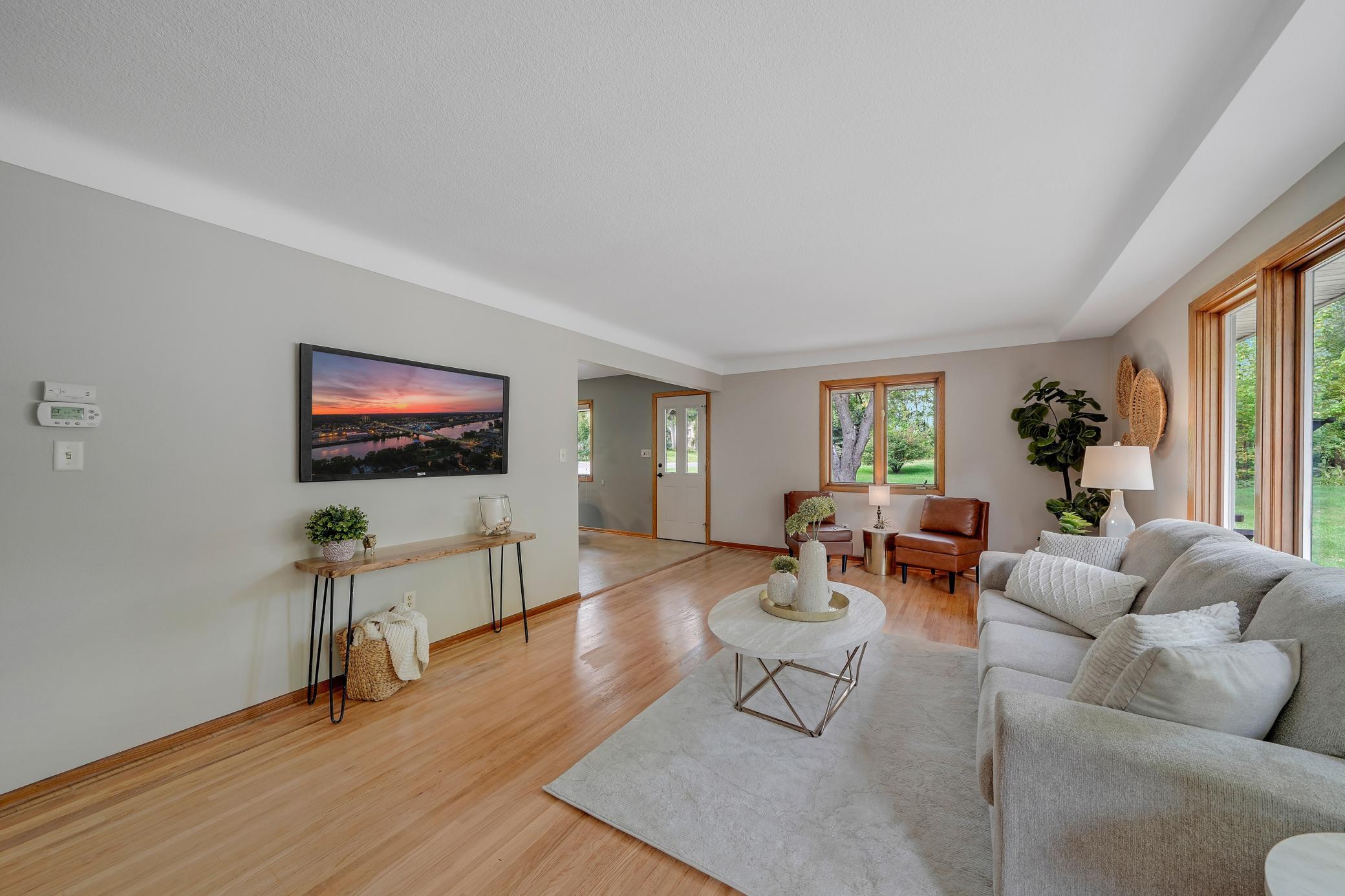 View of Residential at 2153 Holloway Avenue, North Saint Paul MN 55109, North Saint Paul (7 of 47) - Mike Wilen | Minnesota Team Real Estate