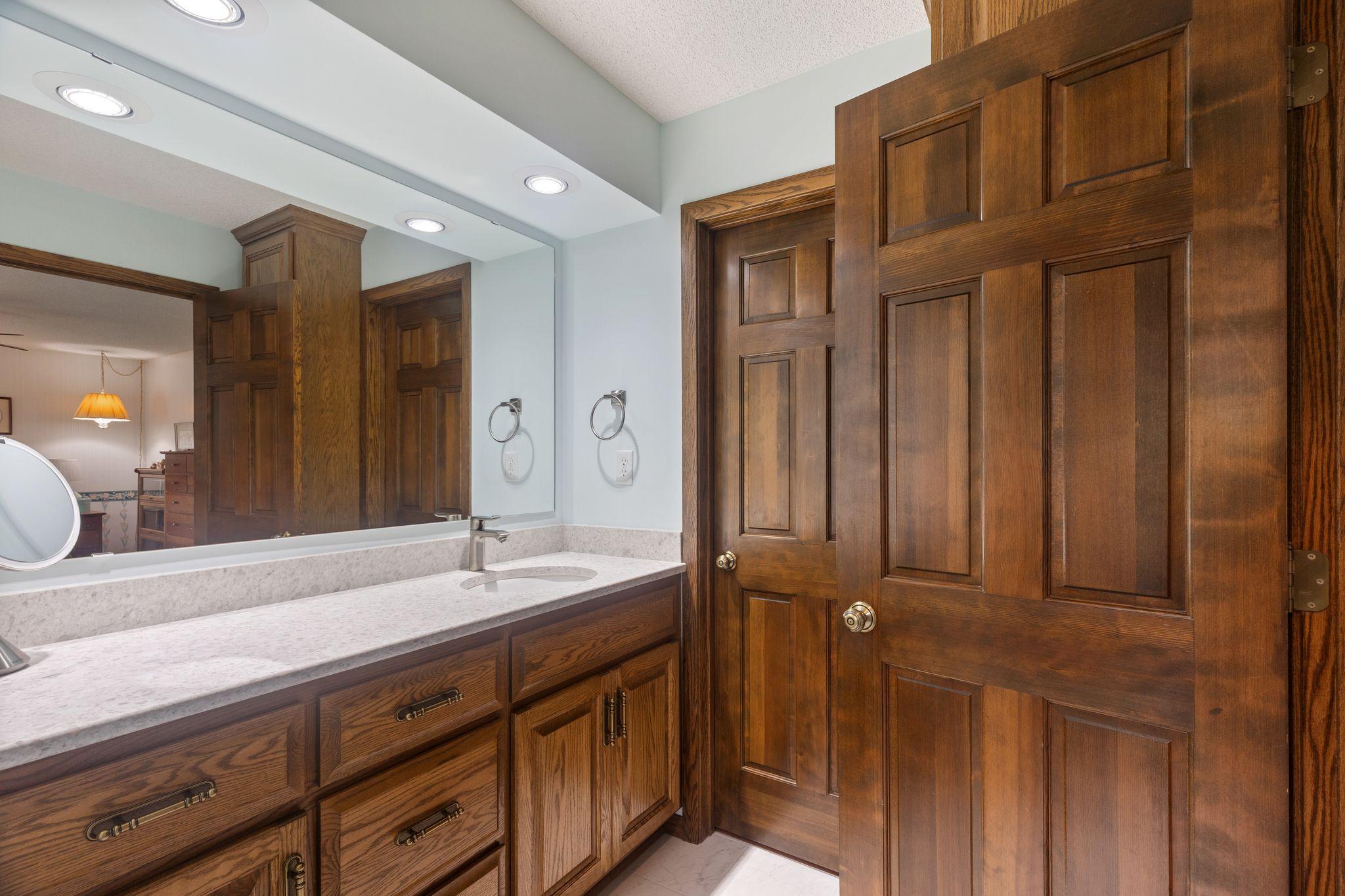 View of Residential at 525 Sycamore Circle, Plymouth MN 55441, Plymouth (26 of 53) - Mike Wilen | Minnesota Team Real Estate