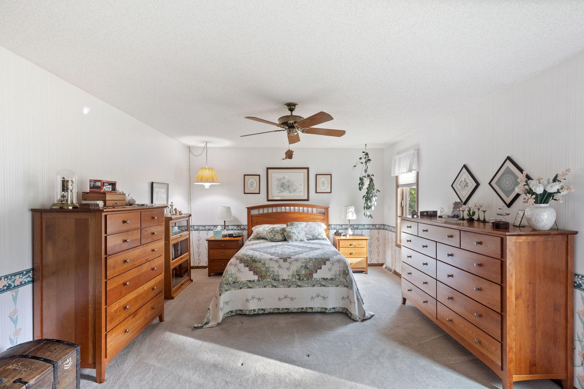 View of Residential at 525 Sycamore Circle, Plymouth MN 55441, Plymouth (24 of 53) - Mike Wilen | Minnesota Team Real Estate