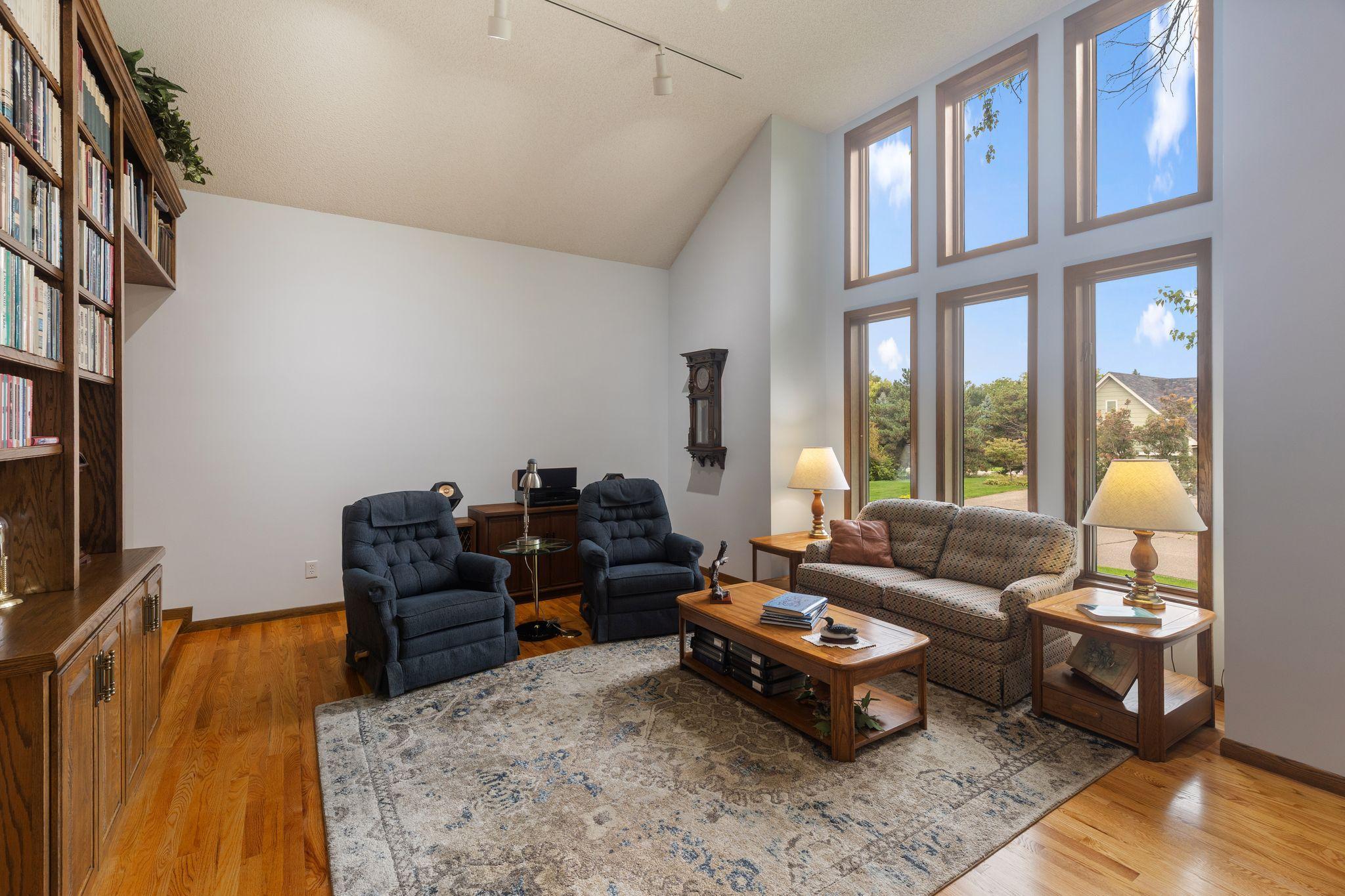 View of Residential at 525 Sycamore Circle, Plymouth MN 55441, Plymouth (8 of 53) - Mike Wilen | Minnesota Team Real Estate