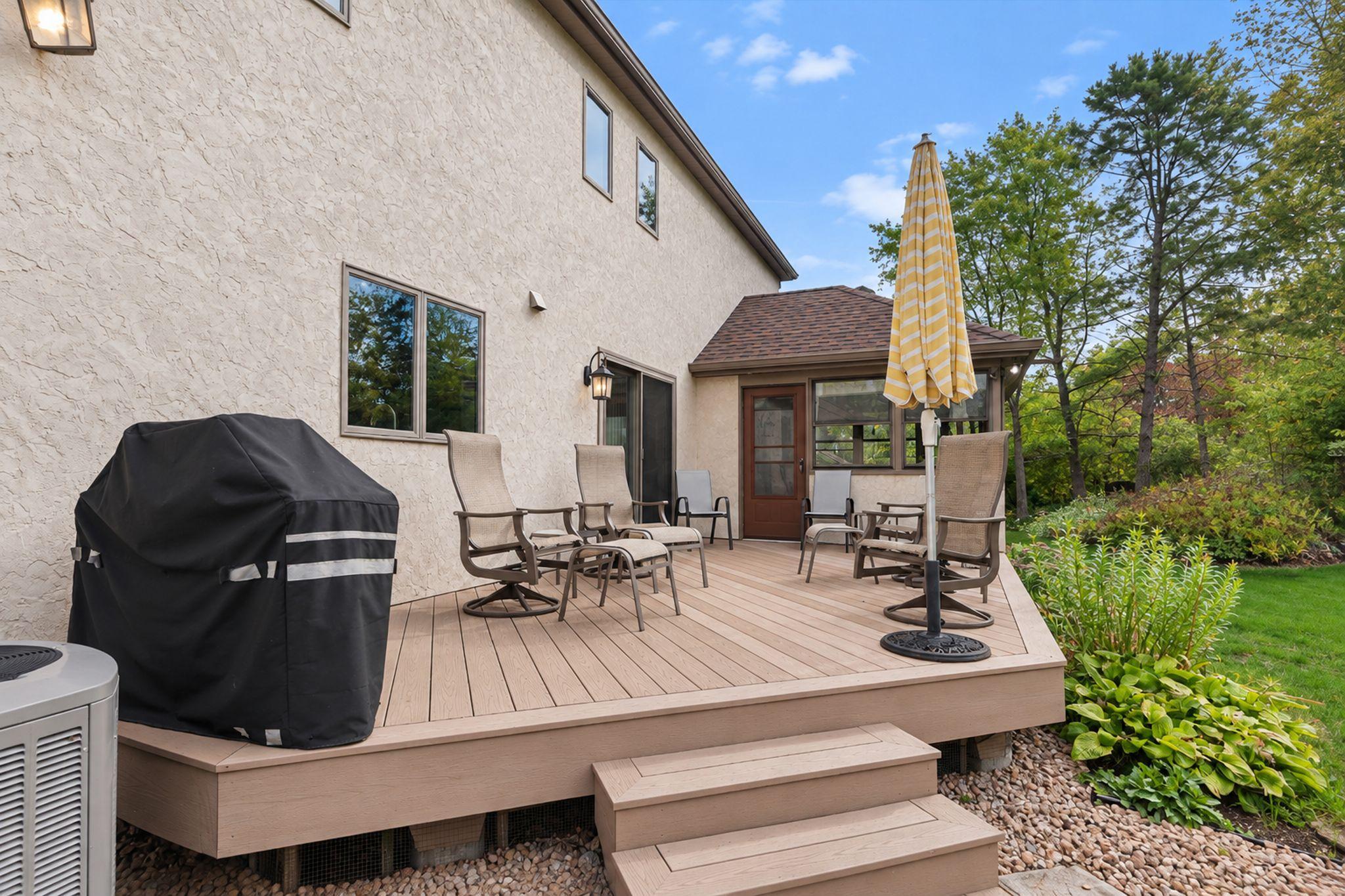 View of Residential at 525 Sycamore Circle, Plymouth MN 55441, Plymouth (38 of 53) - Mike Wilen | Minnesota Team Real Estate