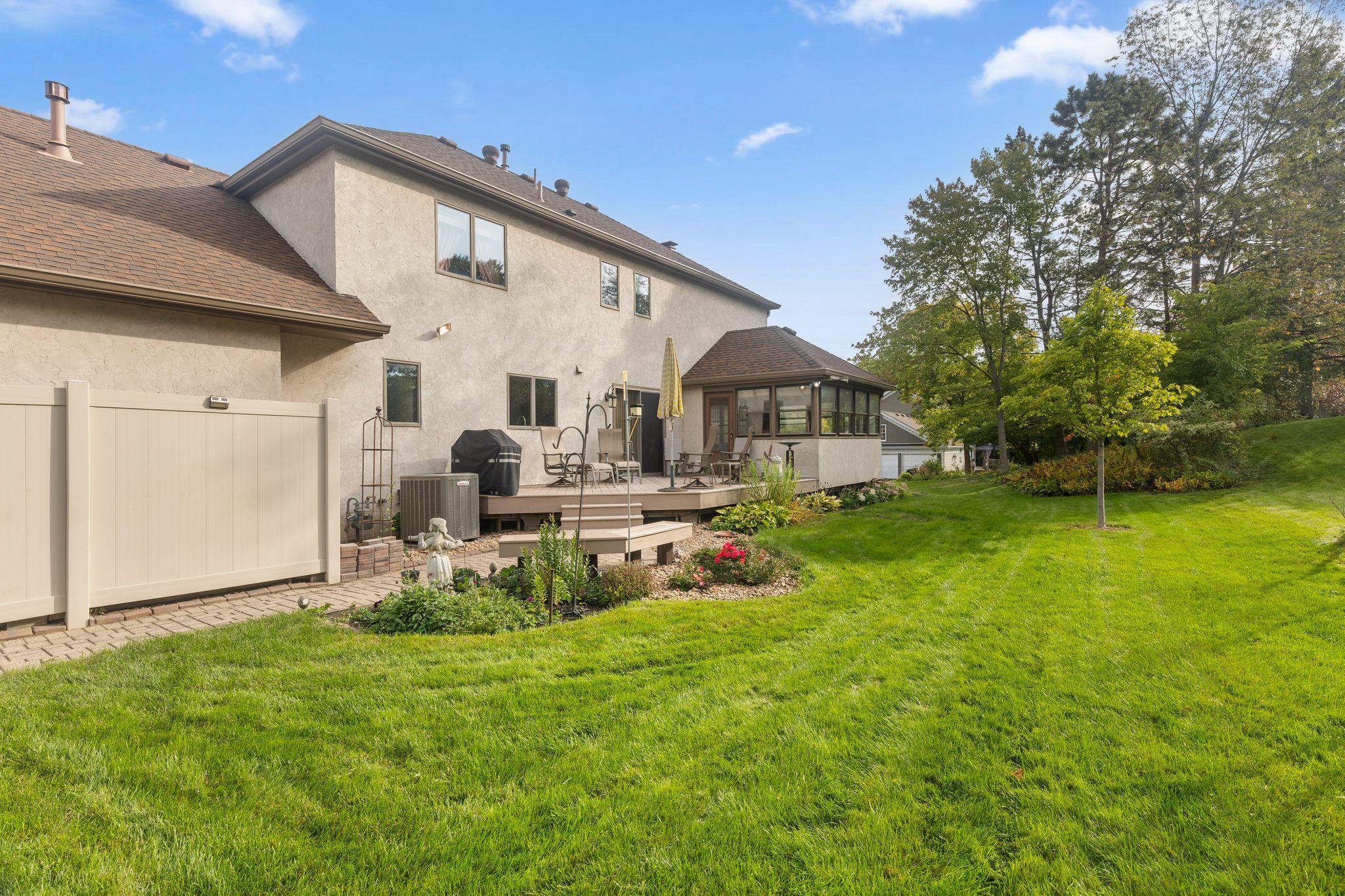 View of Residential at 525 Sycamore Circle, Plymouth MN 55441, Plymouth (3 of 53) - Mike Wilen | Minnesota Team Real Estate