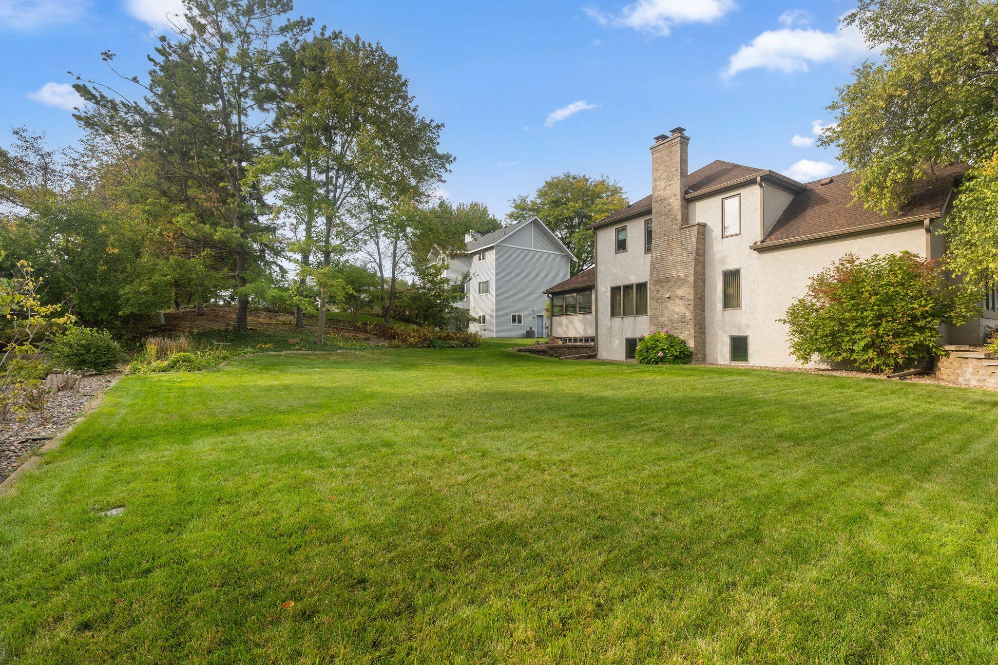 View of Residential at 525 Sycamore Circle, Plymouth MN 55441, Plymouth (46 of 53) - Mike Wilen | Minnesota Team Real Estate