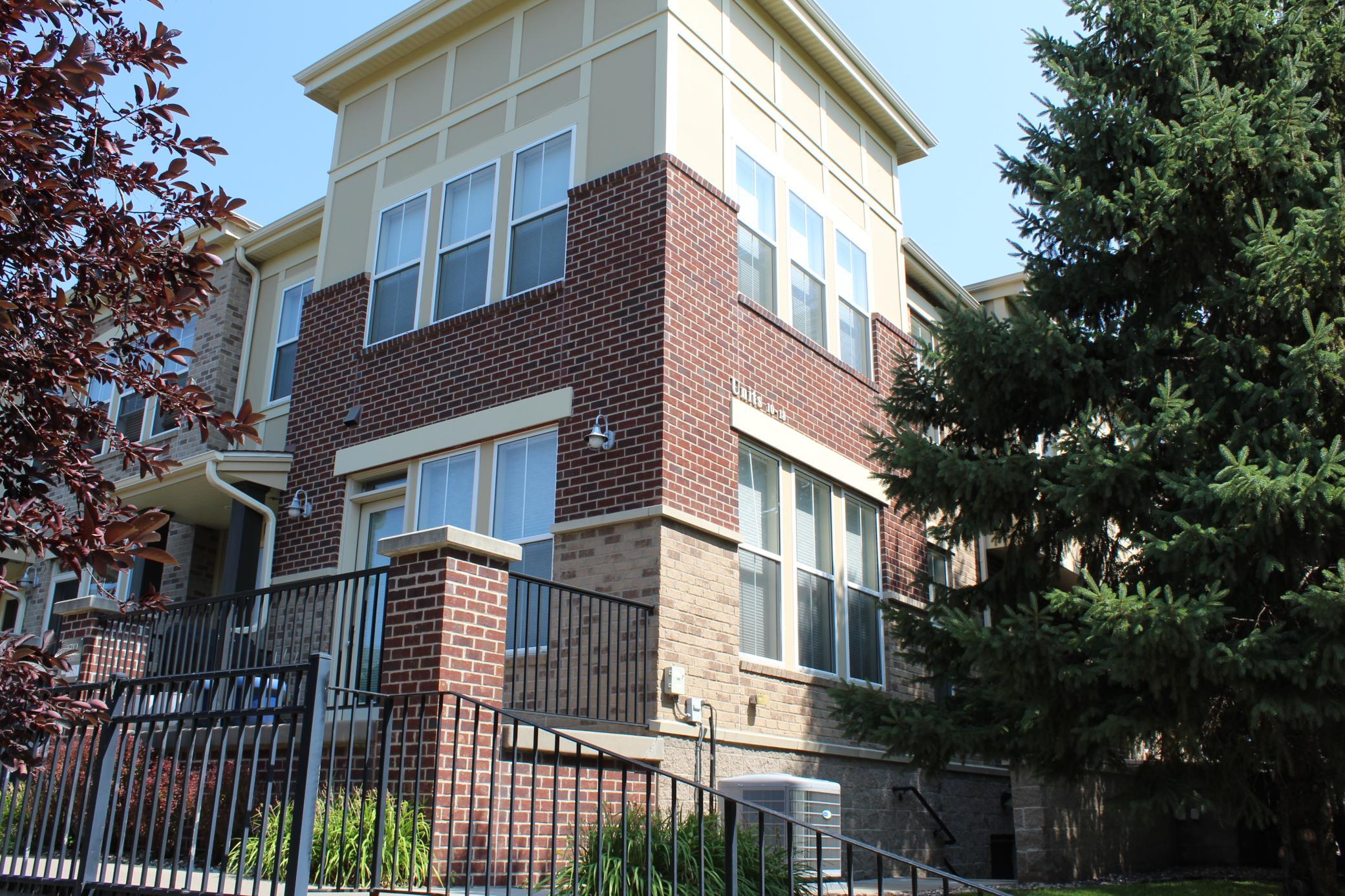View of Residential at 3712 Wooddale Avenue #10, Saint Louis Park MN 55416, Saint Louis Park (3 of 21) - Mike Wilen | Minnesota Team Real Estate