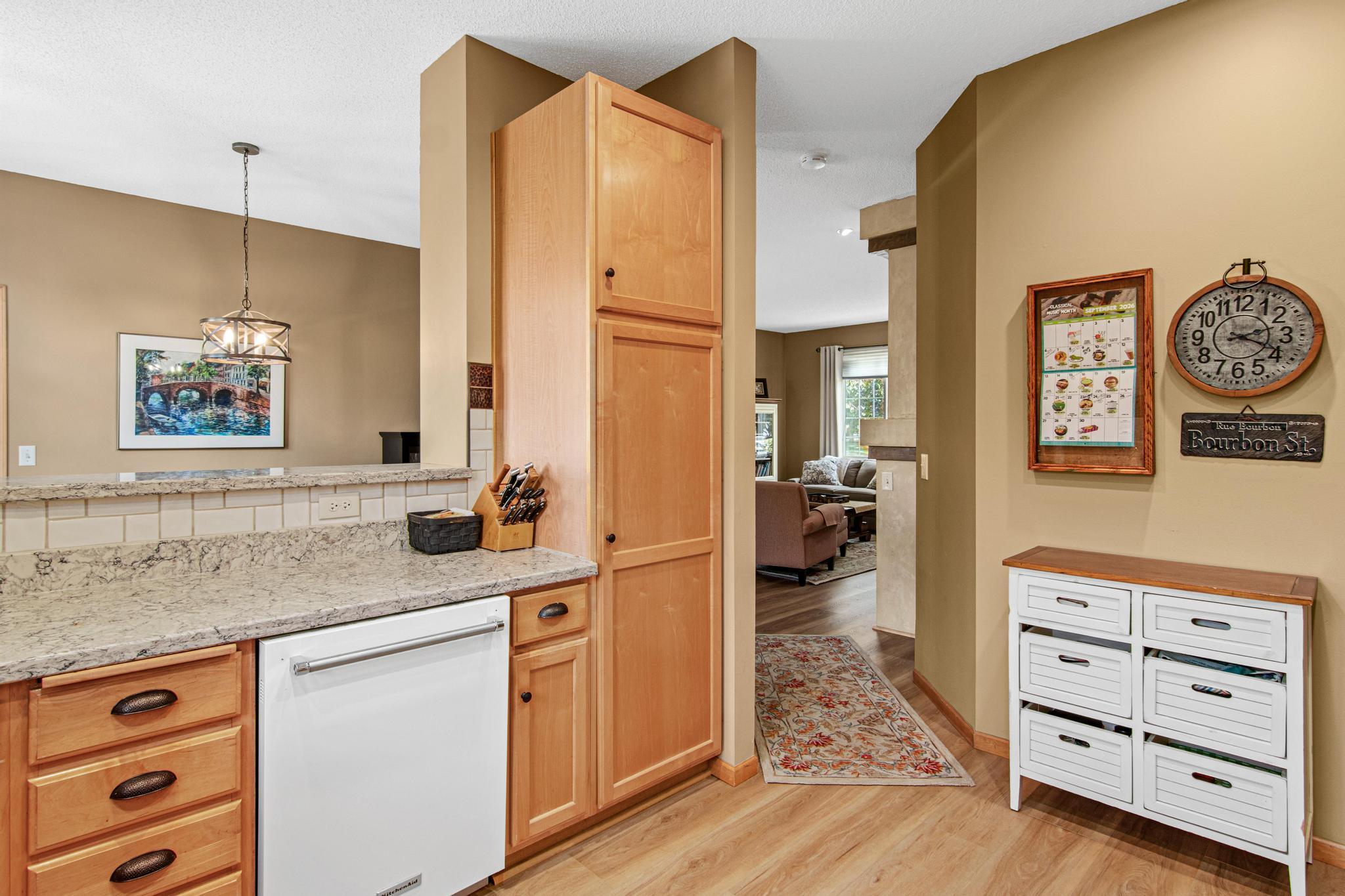 View of Residential at 3204 Juniper Circle #C, Woodbury MN 55125, Woodbury (14 of 30) - Mike Wilen | Minnesota Team Real Estate