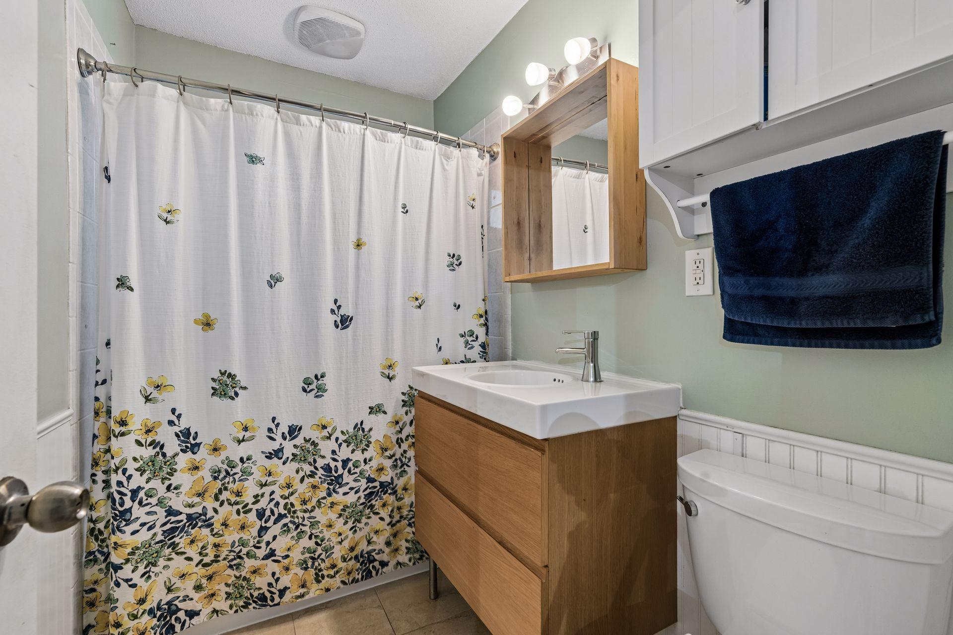 View of Residential at 180 Westchester Drive, West Saint Paul MN 55118, West Saint Paul (16 of 40) - Mike Wilen | Minnesota Team Real Estate