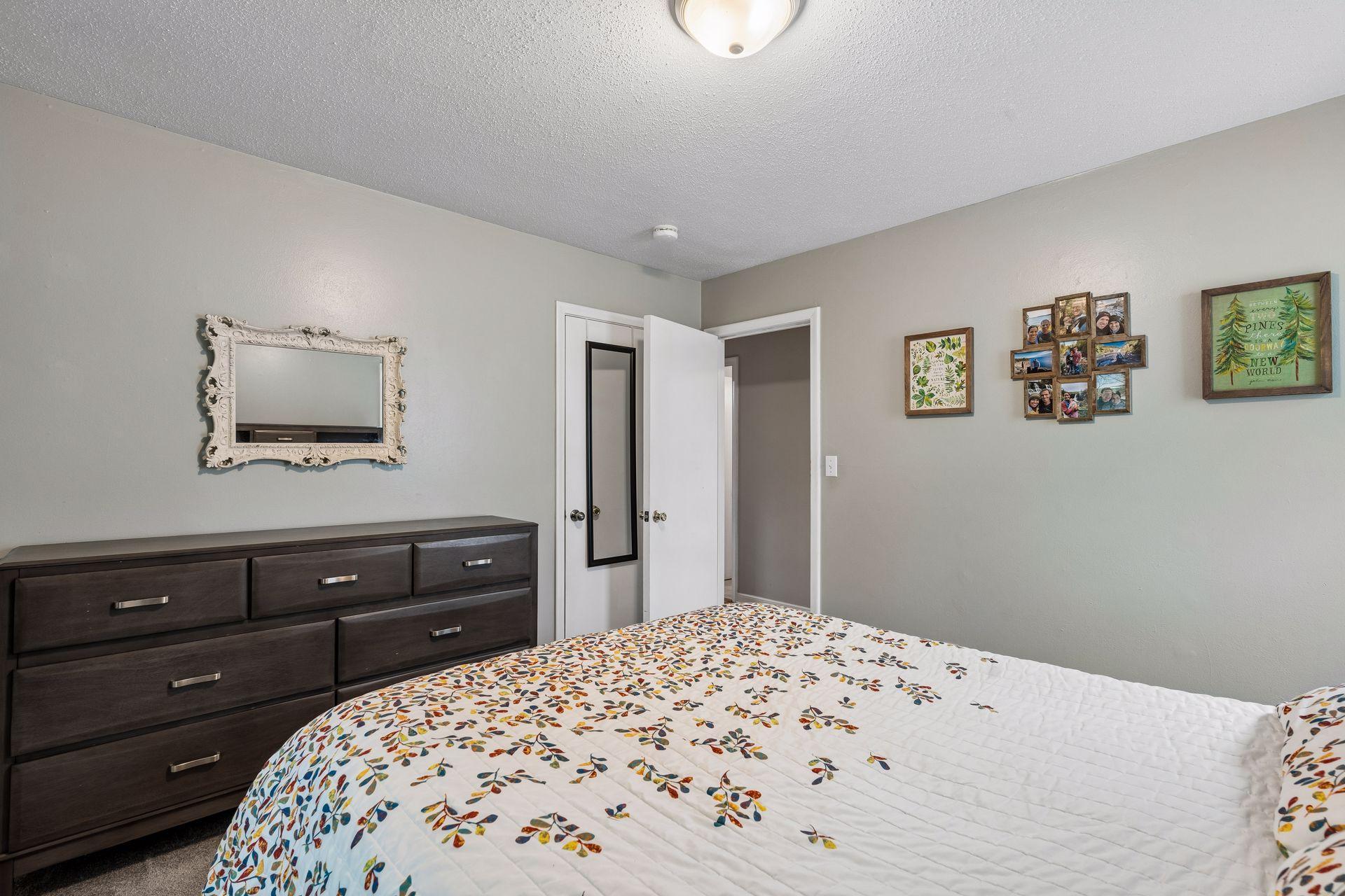 View of Residential at 180 Westchester Drive, West Saint Paul MN 55118, West Saint Paul (15 of 40) - Mike Wilen | Minnesota Team Real Estate
