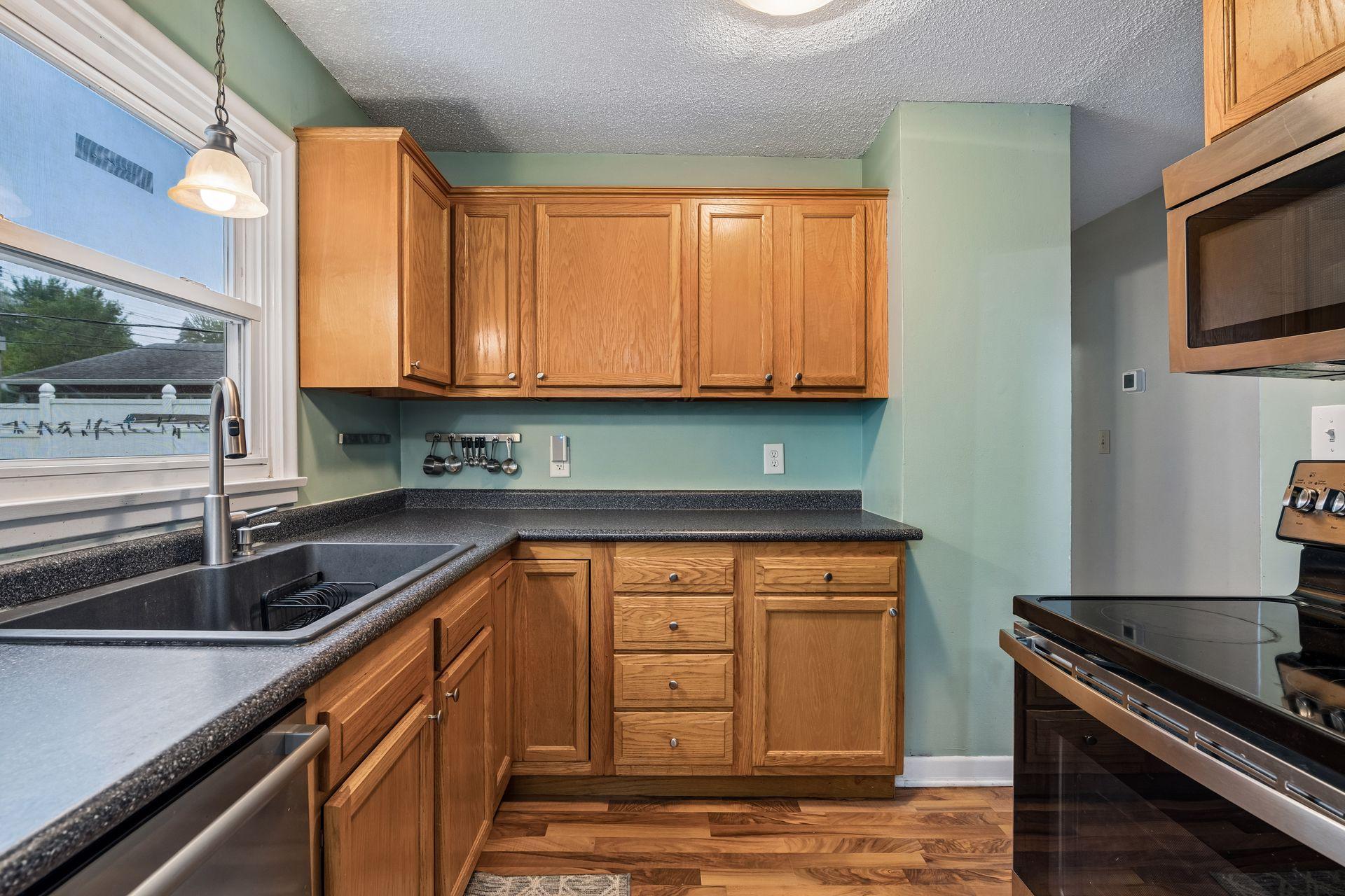 View of Residential at 180 Westchester Drive, West Saint Paul MN 55118, West Saint Paul (11 of 40) - Mike Wilen | Minnesota Team Real Estate