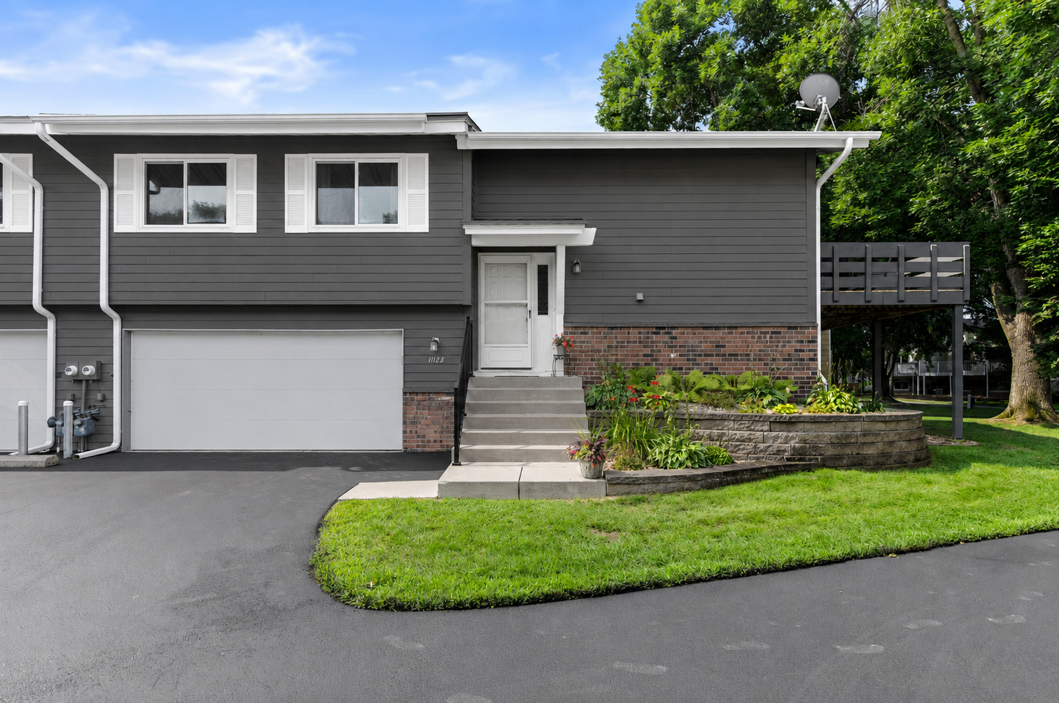 View of Residential at 11123 Xavier Circle, Bloomington MN 55437, Bloomington (2 of 32) - Mike Wilen | Minnesota Team Real Estate