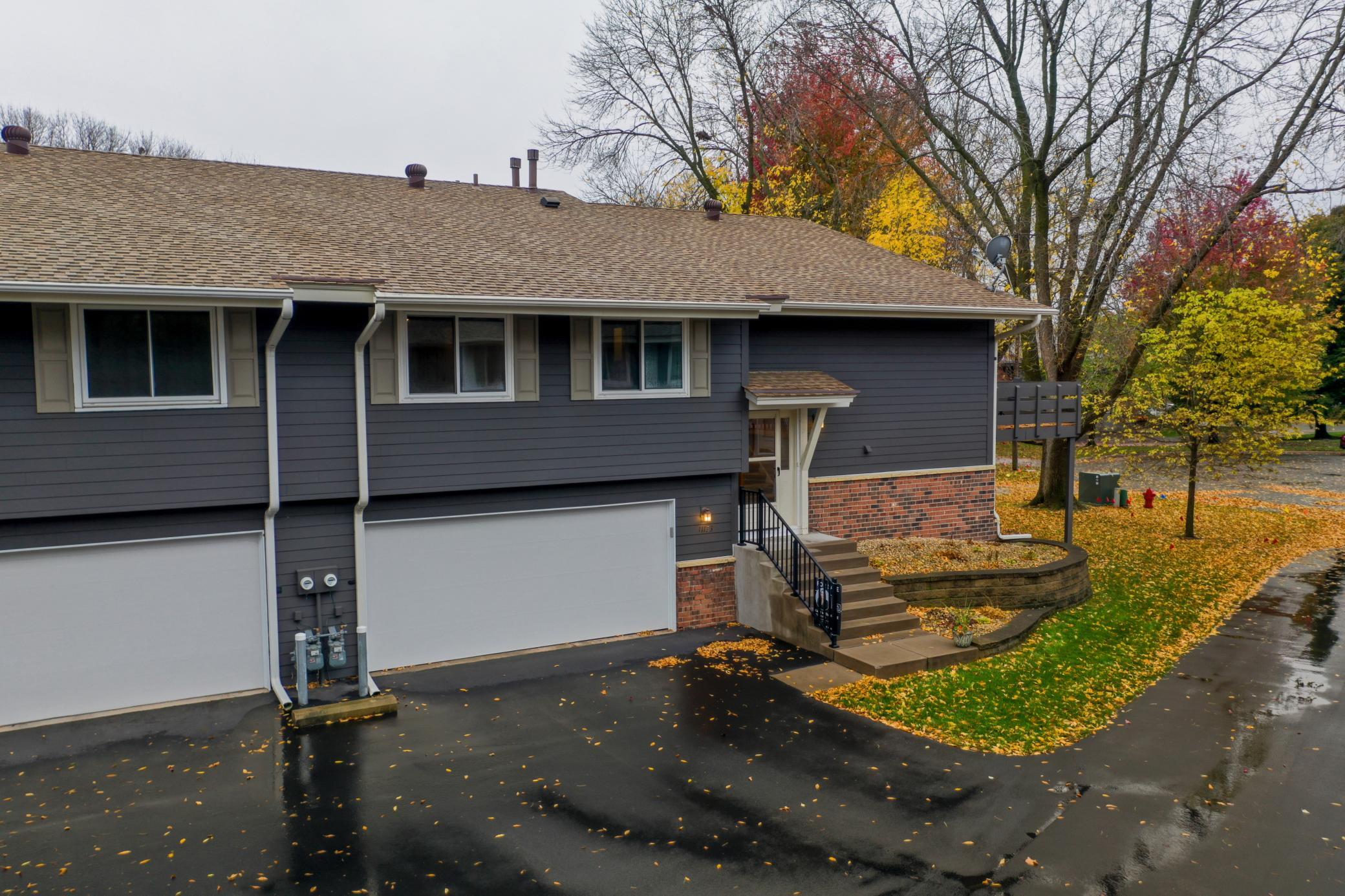 View of Residential at 11123 Xavier Circle, Bloomington MN 55437, Bloomington (32 of 36) - Mike Wilen | Minnesota Team Real Estate