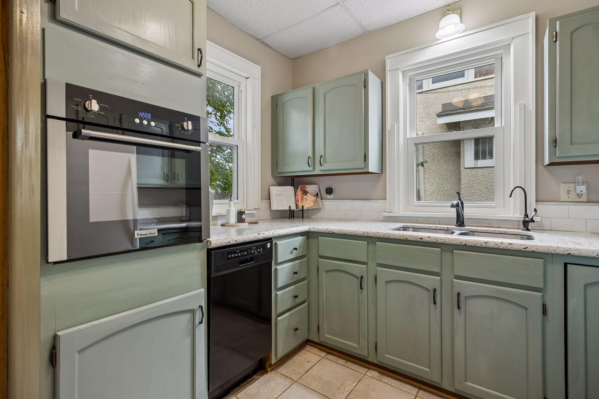 View of Residential at 3848 Stevens Avenue, Minneapolis MN 55409, Minneapolis (19 of 43) - Mike Wilen | Minnesota Team Real Estate