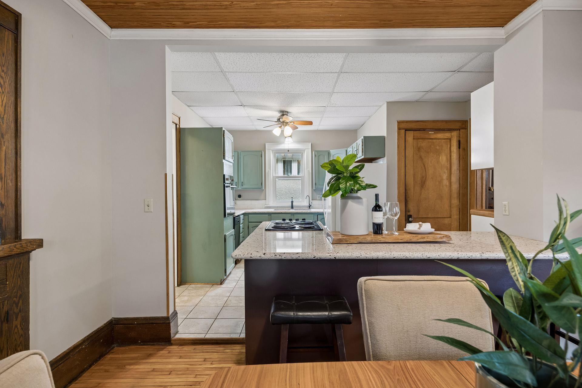 View of Residential at 3848 Stevens Avenue, Minneapolis MN 55409, Minneapolis (16 of 43) - Mike Wilen | Minnesota Team Real Estate