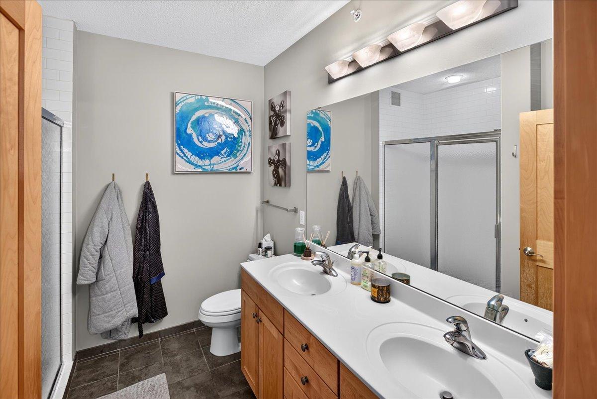 View of Residential at 2201 Village Lane #A401, Bloomington MN 55431, Bloomington (18 of 37) - Mike Wilen | Minnesota Team Real Estate