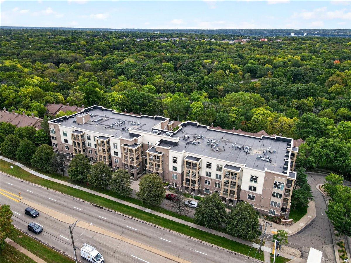 View of Residential at 2201 Village Lane #A401, Bloomington MN 55431, Bloomington (34 of 37) - Mike Wilen | Minnesota Team Real Estate