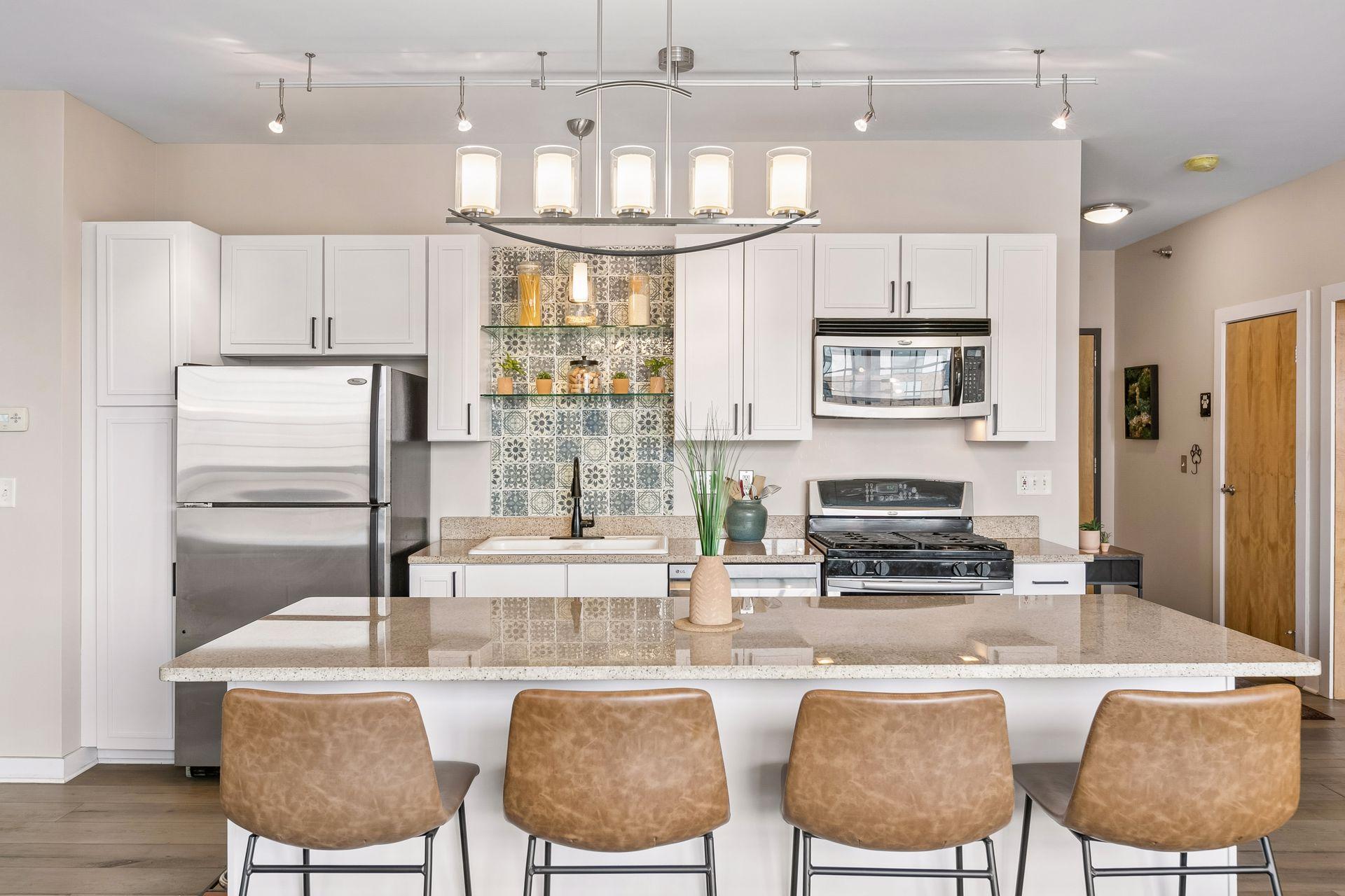 View of Residential at 521 2nd Street #404, Minneapolis MN 55414, Minneapolis (11 of 50) - Mike Wilen | Minnesota Team Real Estate