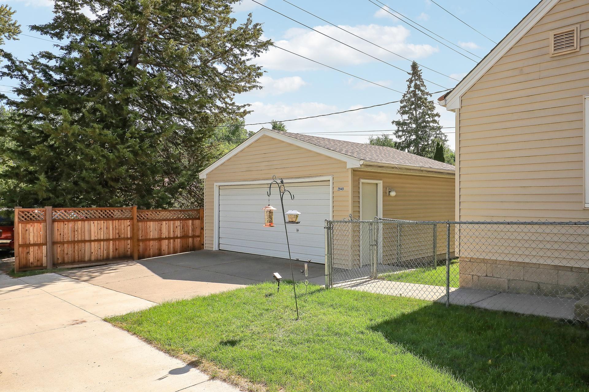 View of Residential at 2949 Brunswick Avenue, Saint Louis Park MN 55416, Saint Louis Park (22 of 25) - Mike Wilen | Minnesota Team Real Estate