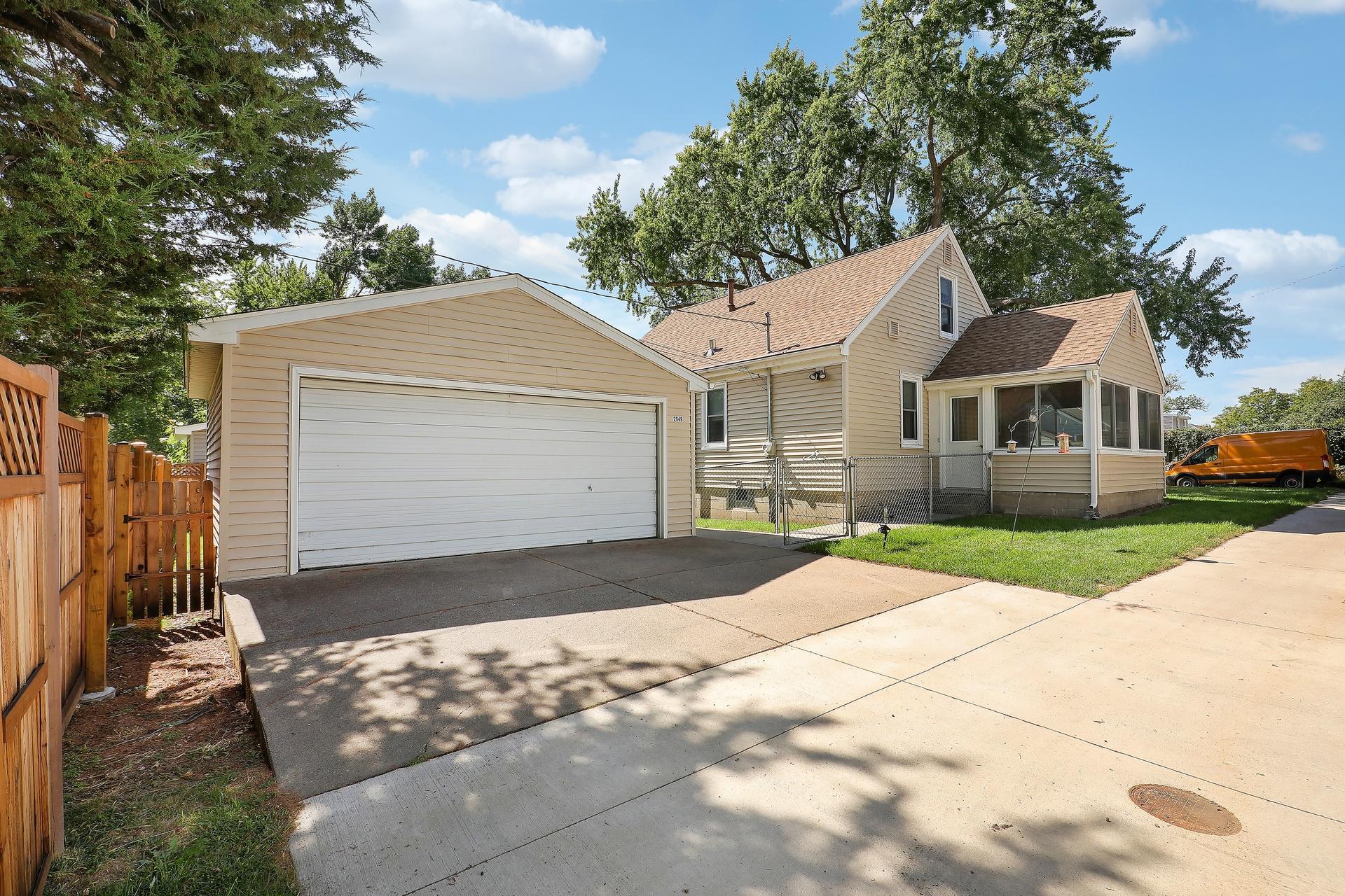 View of Residential at 2949 Brunswick Avenue, Saint Louis Park MN 55416, Saint Louis Park (19 of 25) - Mike Wilen | Minnesota Team Real Estate