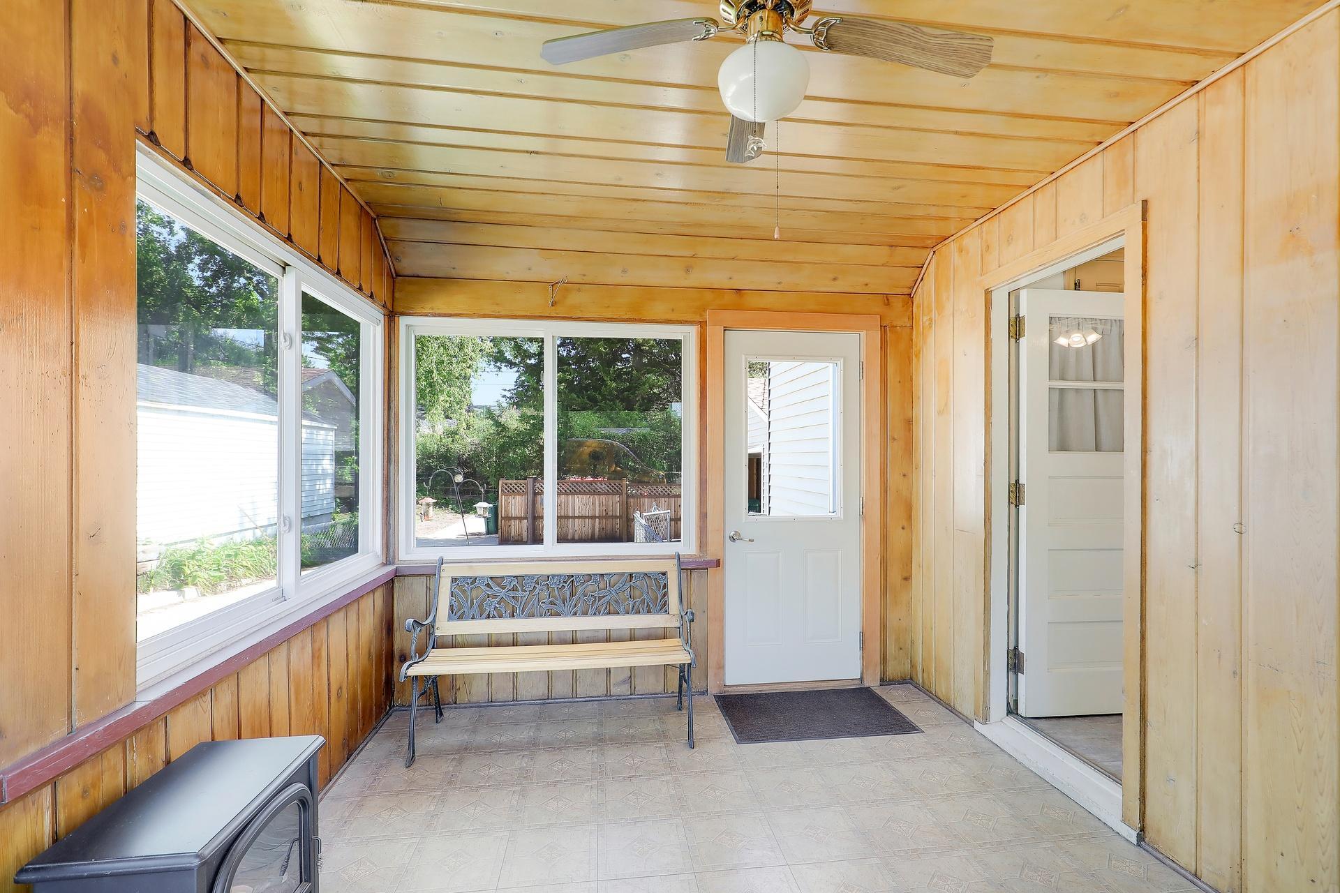 View of Residential at 2949 Brunswick Avenue, Saint Louis Park MN 55416, Saint Louis Park (8 of 25) - Mike Wilen | Minnesota Team Real Estate
