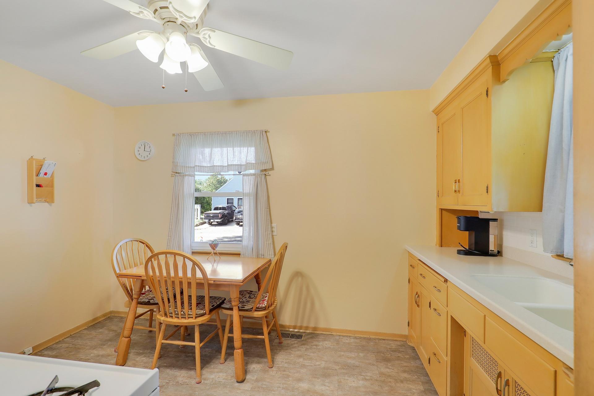 View of Residential at 2949 Brunswick Avenue, Saint Louis Park MN 55416, Saint Louis Park (6 of 25) - Mike Wilen | Minnesota Team Real Estate