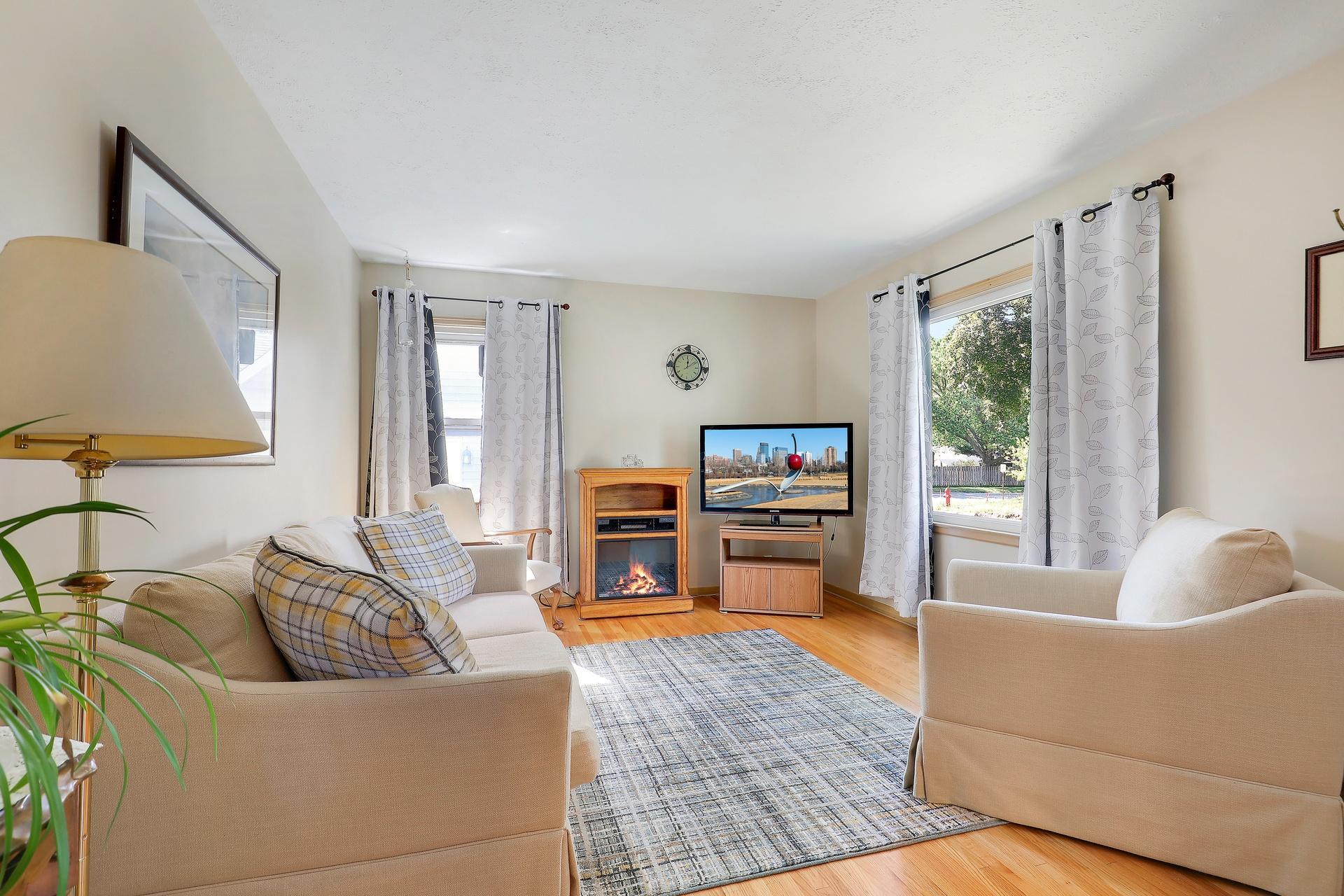 View of Residential at 2949 Brunswick Avenue, Saint Louis Park MN 55416, Saint Louis Park (3 of 25) - Mike Wilen | Minnesota Team Real Estate