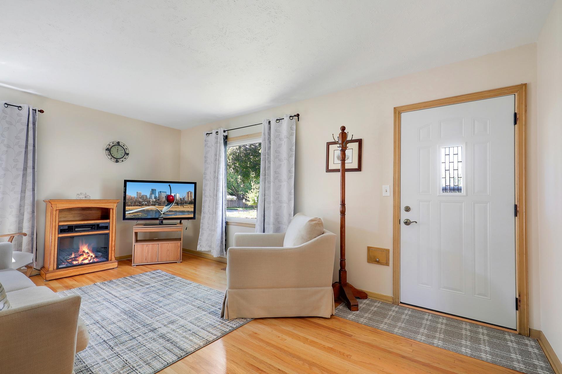 View of Residential at 2949 Brunswick Avenue, Saint Louis Park MN 55416, Saint Louis Park (2 of 25) - Mike Wilen | Minnesota Team Real Estate