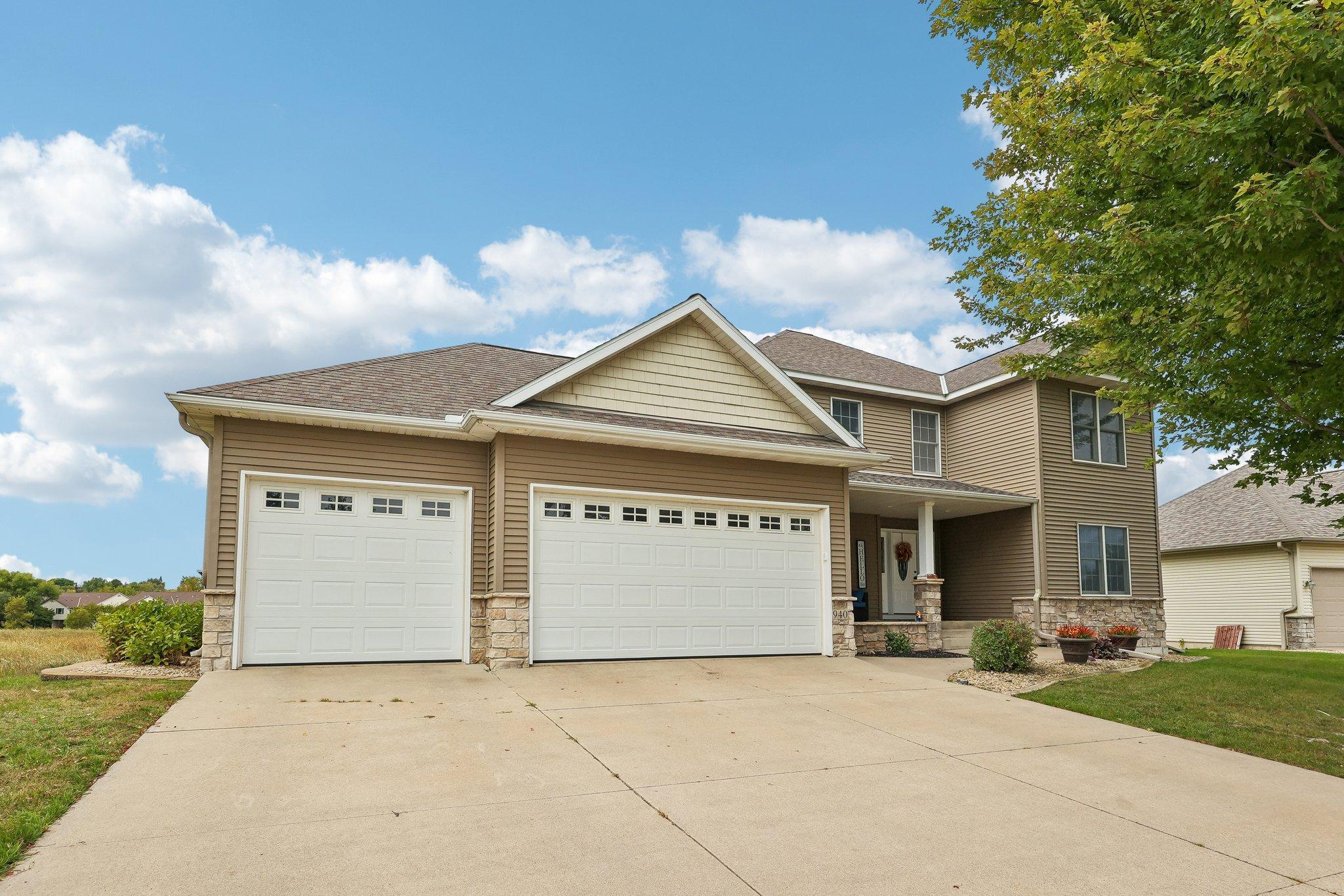 View of Single Family at 940 Preserve Boulevard, Norwood Young America - Mike Wilen | Minnesota Team Real Estate