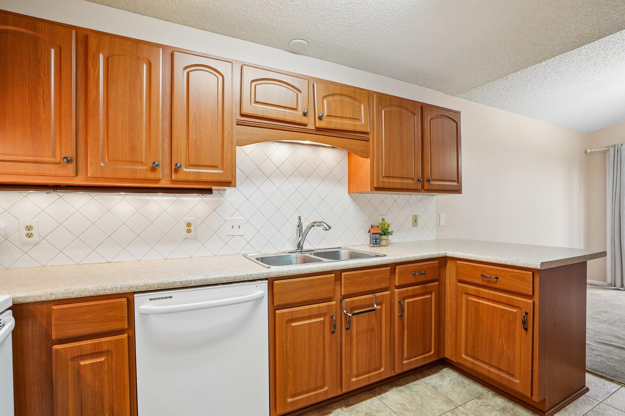 View of Residential at 15859 Gooseberry Way, Apple Valley MN 55124, Apple Valley (12 of 50) - Mike Wilen | Minnesota Team Real Estate