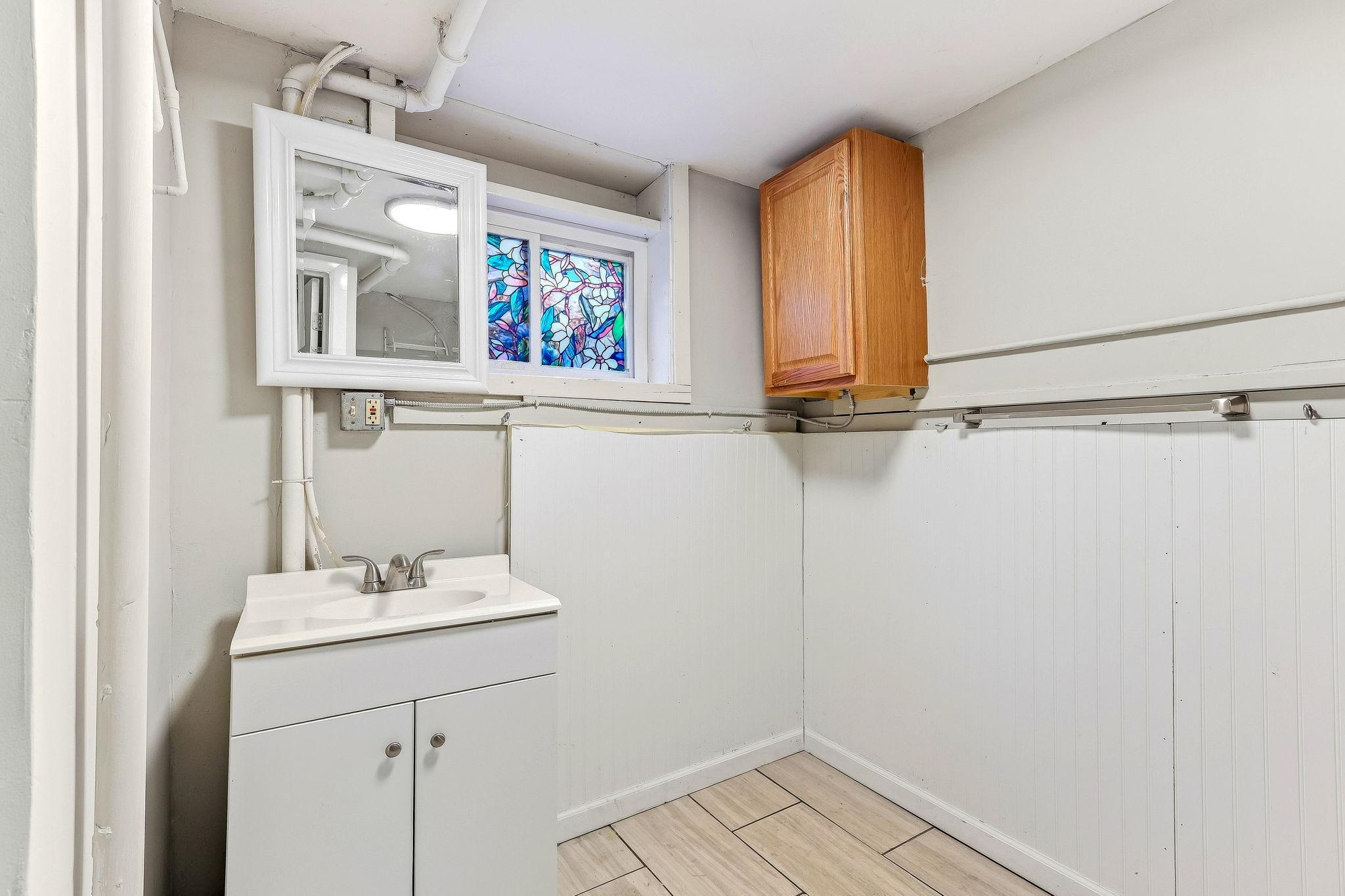 View of Residential at 1100 12th Avenue, Minneapolis MN 55414, Minneapolis (42 of 54) - Mike Wilen | Minnesota Team Real Estate