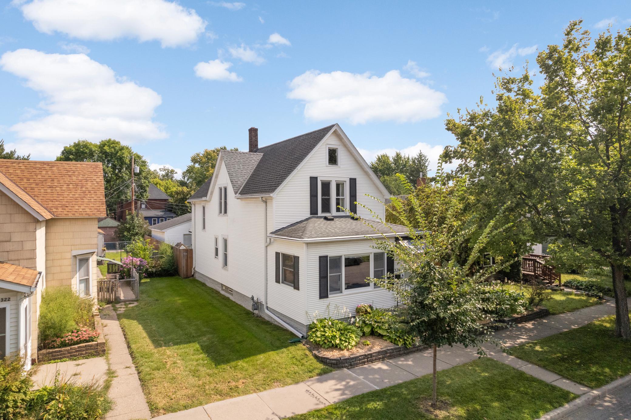 View of Residential at 328 Osceola Avenue, Saint Paul MN 55102, Saint Paul (29 of 39) - Mike Wilen | Minnesota Team Real Estate