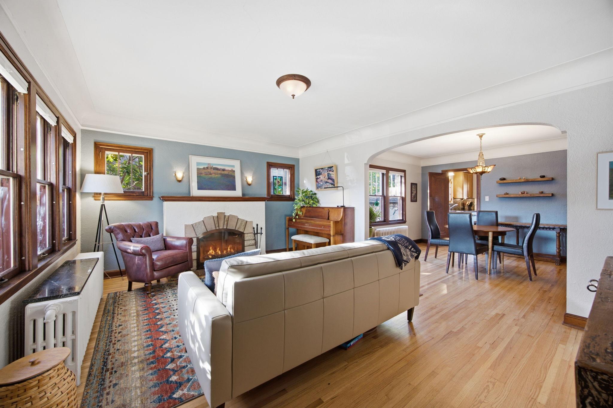 View of Residential at 1531 Asbury Street, Saint Paul MN 55108, Saint Paul (5 of 46) - Mike Wilen | Minnesota Team Real Estate