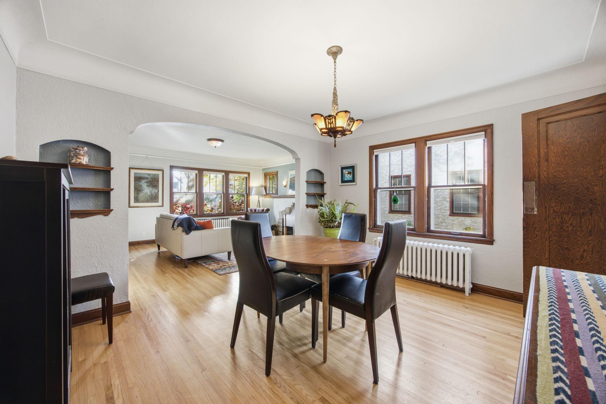 View of Residential at 1531 Asbury Street, Saint Paul MN 55108, Saint Paul (6 of 46) - Mike Wilen | Minnesota Team Real Estate